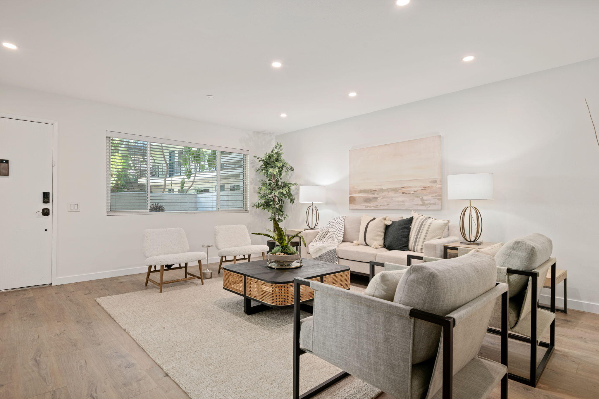 1701 Anacapa Street 6