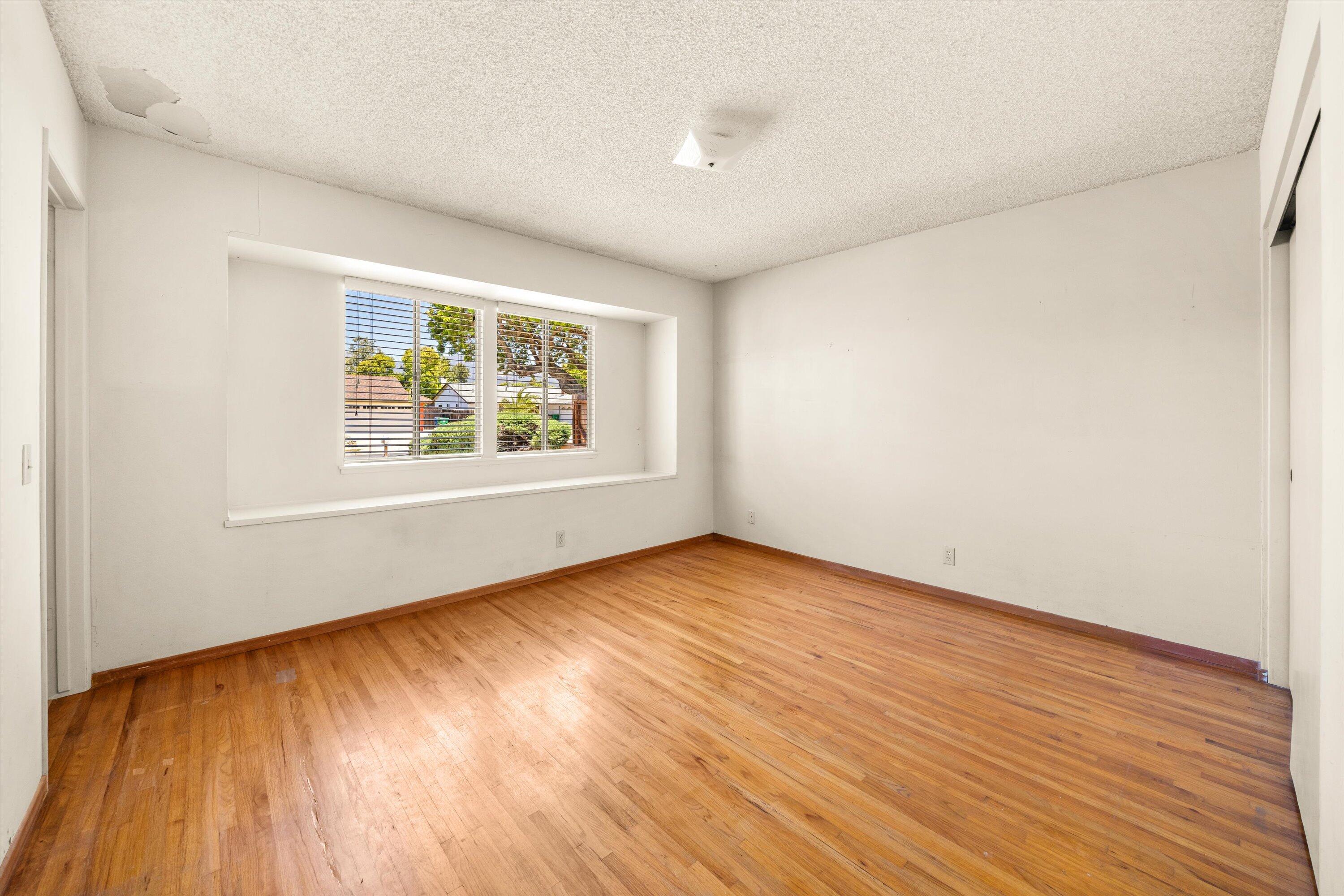 110 Salisbury Avenue