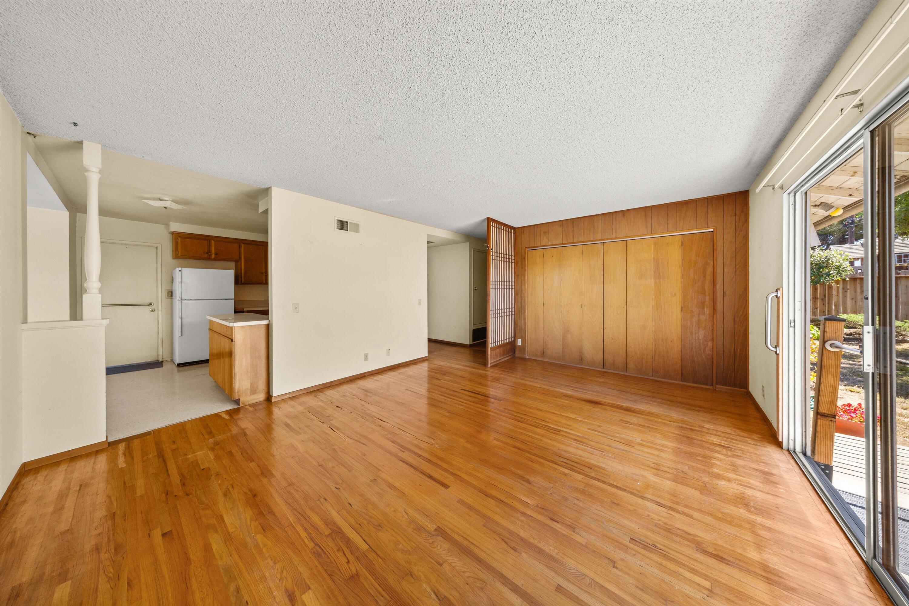 110 Salisbury Avenue