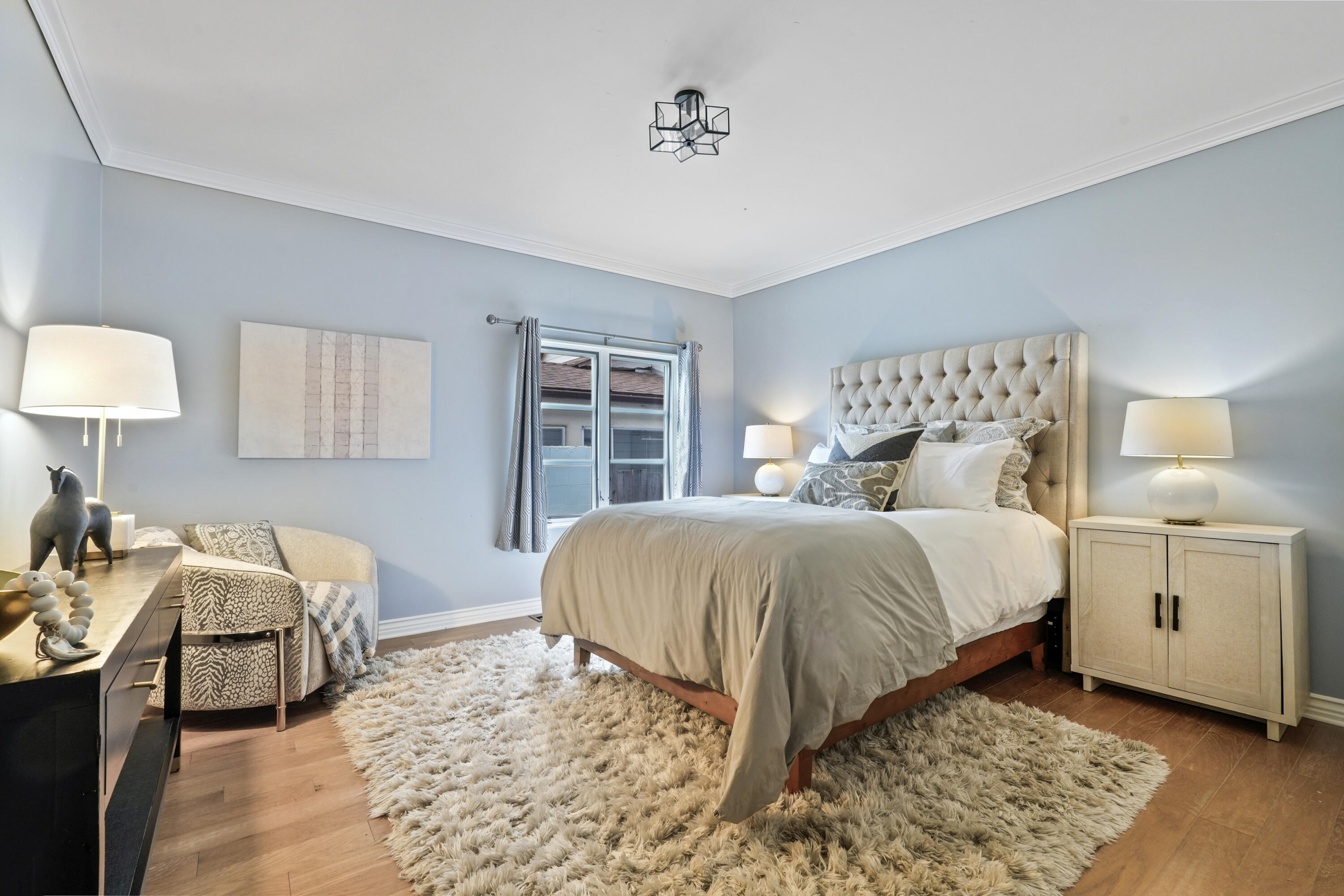 2711 Samarkand Drive