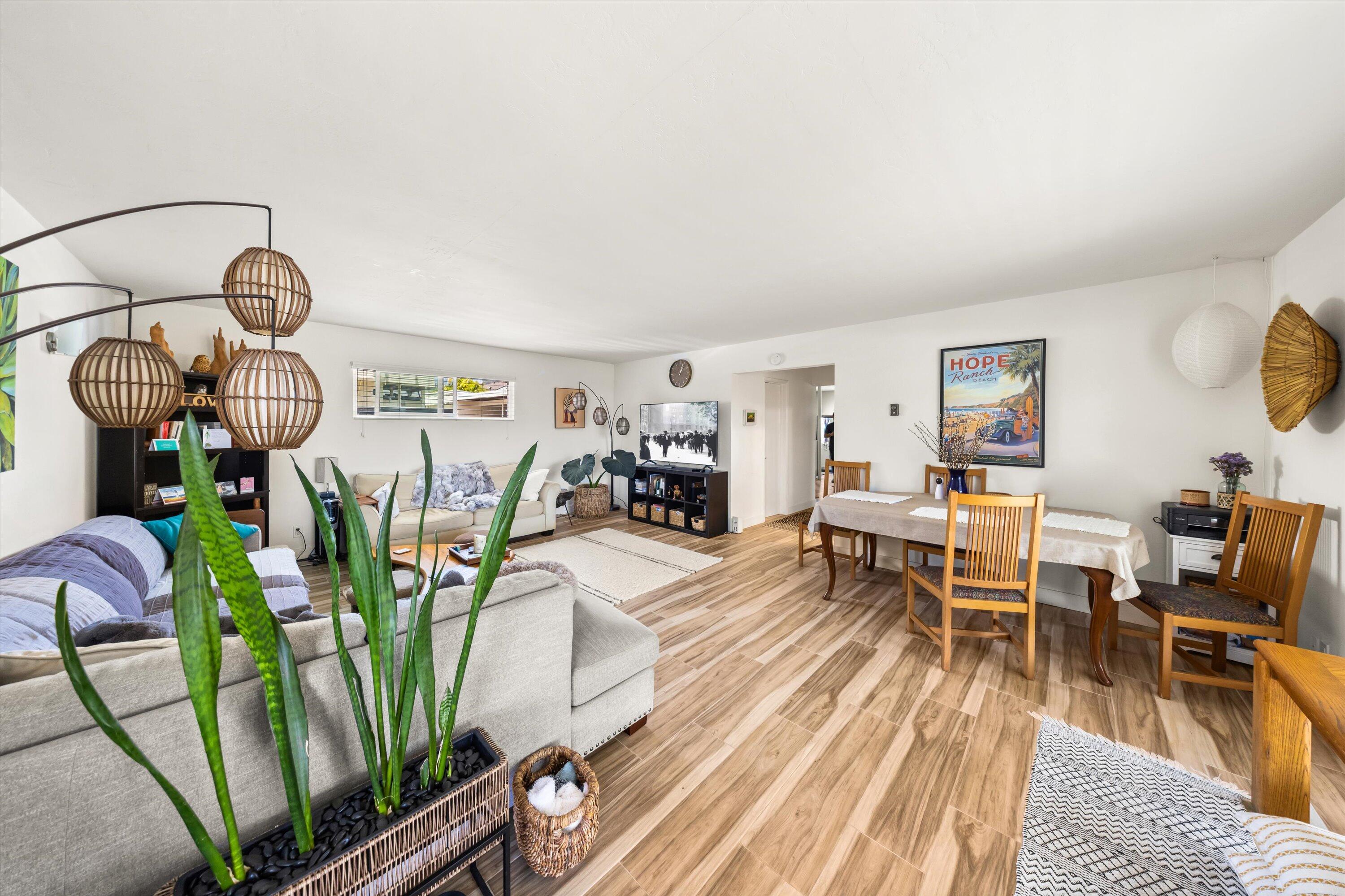 403 E Anapamu Street