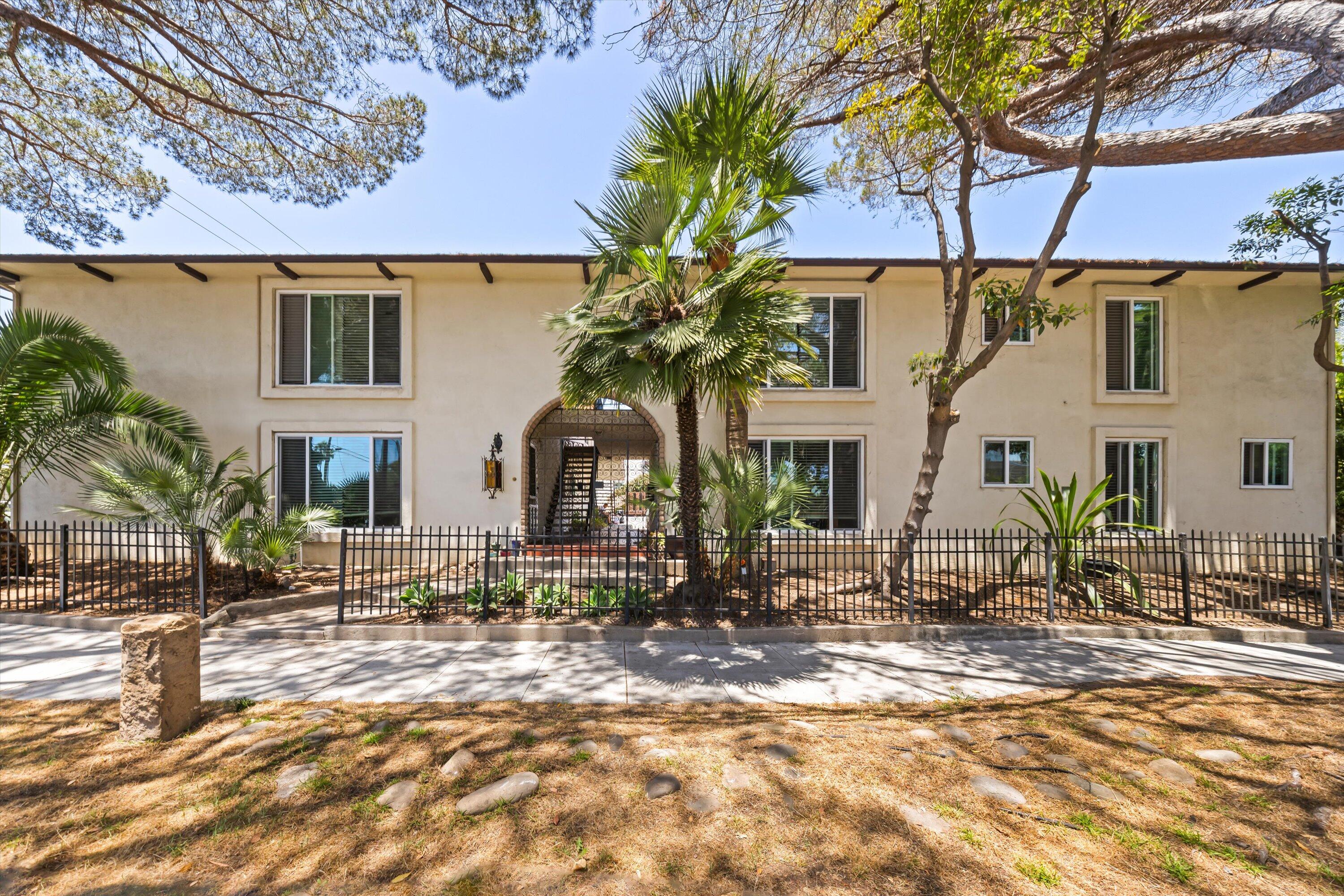 403 E Anapamu Street