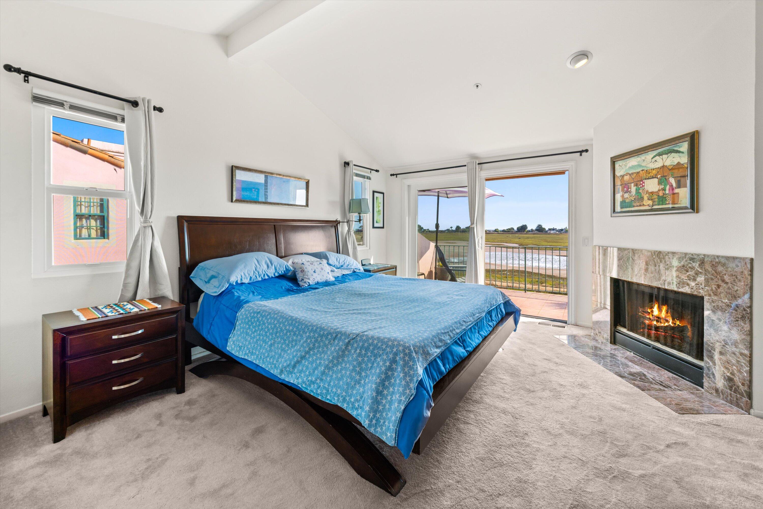 4297 Carpinteria Avenue Unit: 8