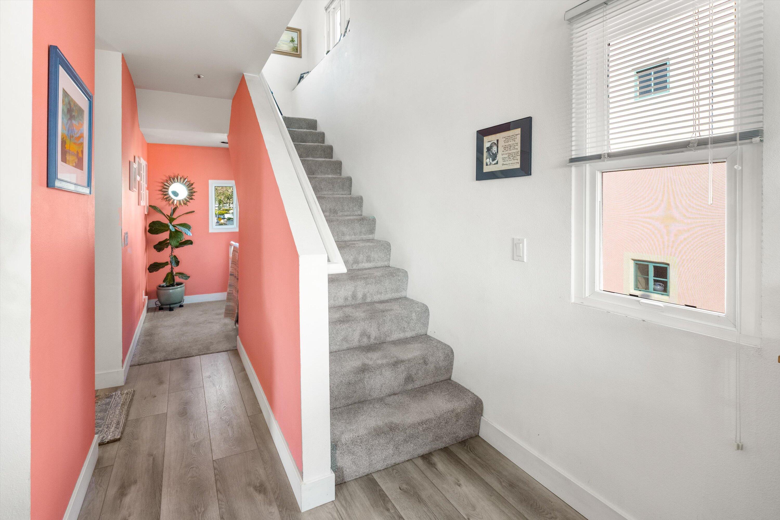 4297 Carpinteria Avenue Unit: 8