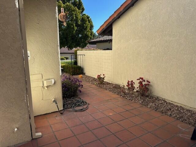 66 Stanford Circle