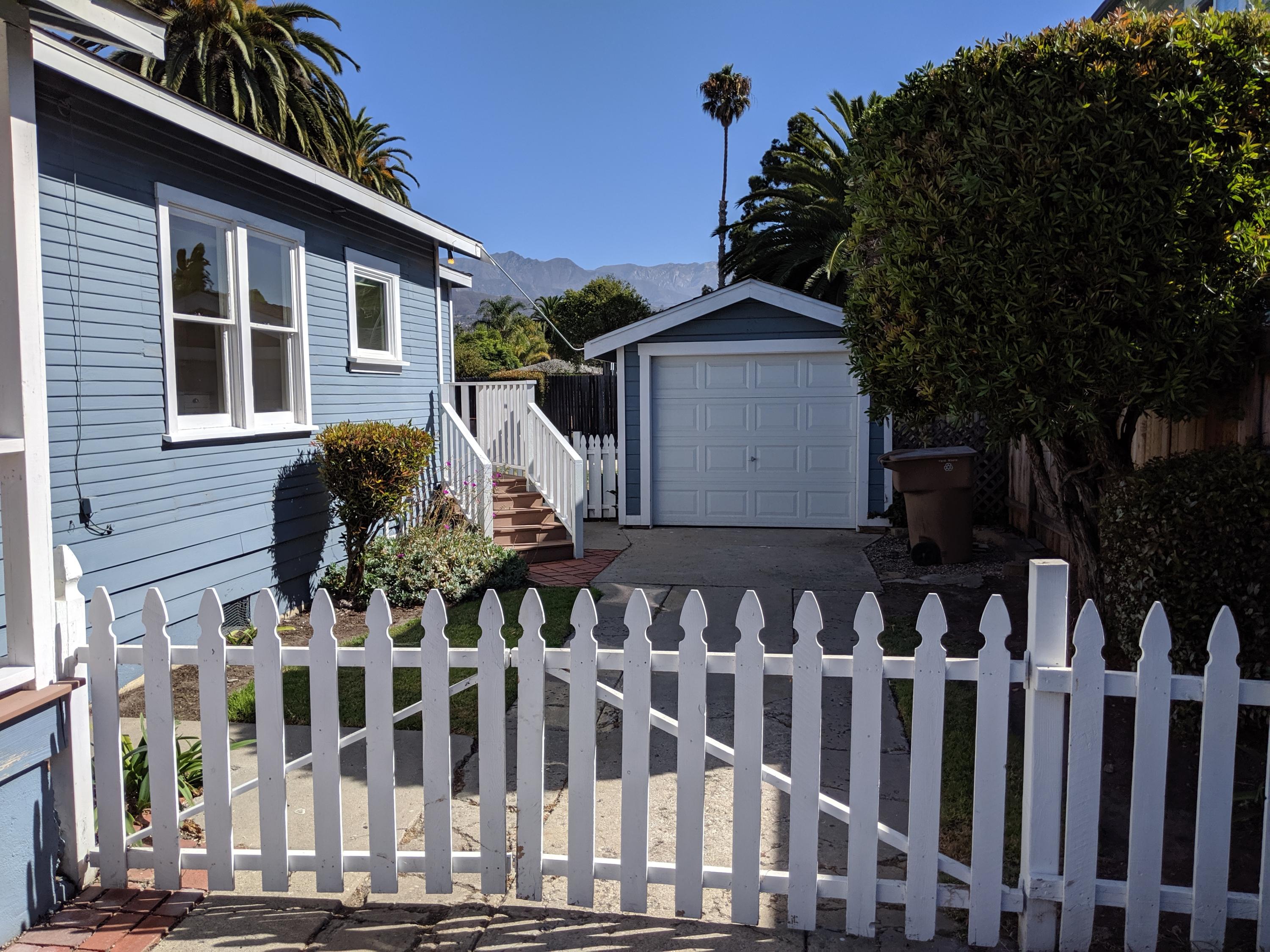 4724 4th Street