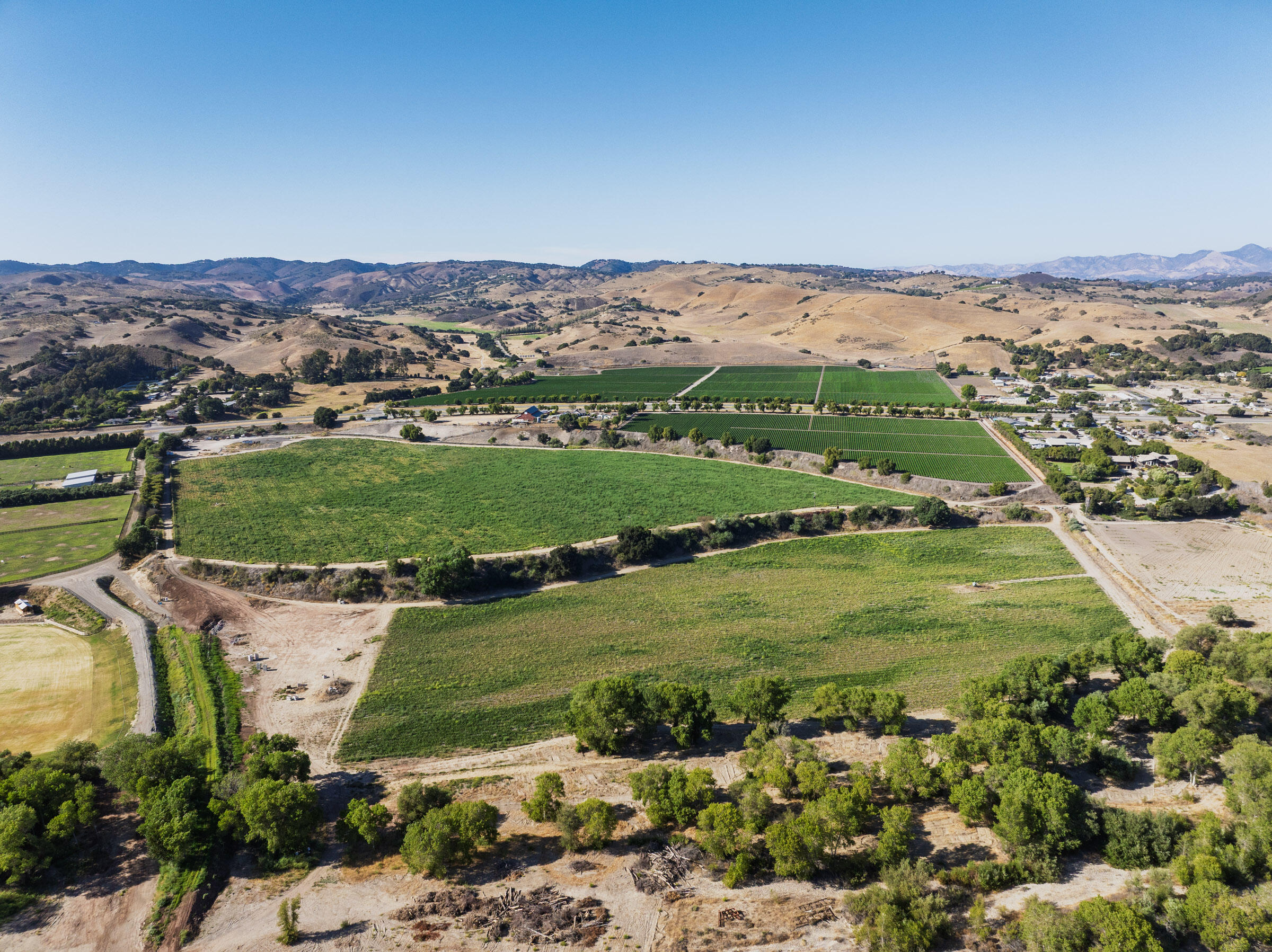 1050 W Hwy 246