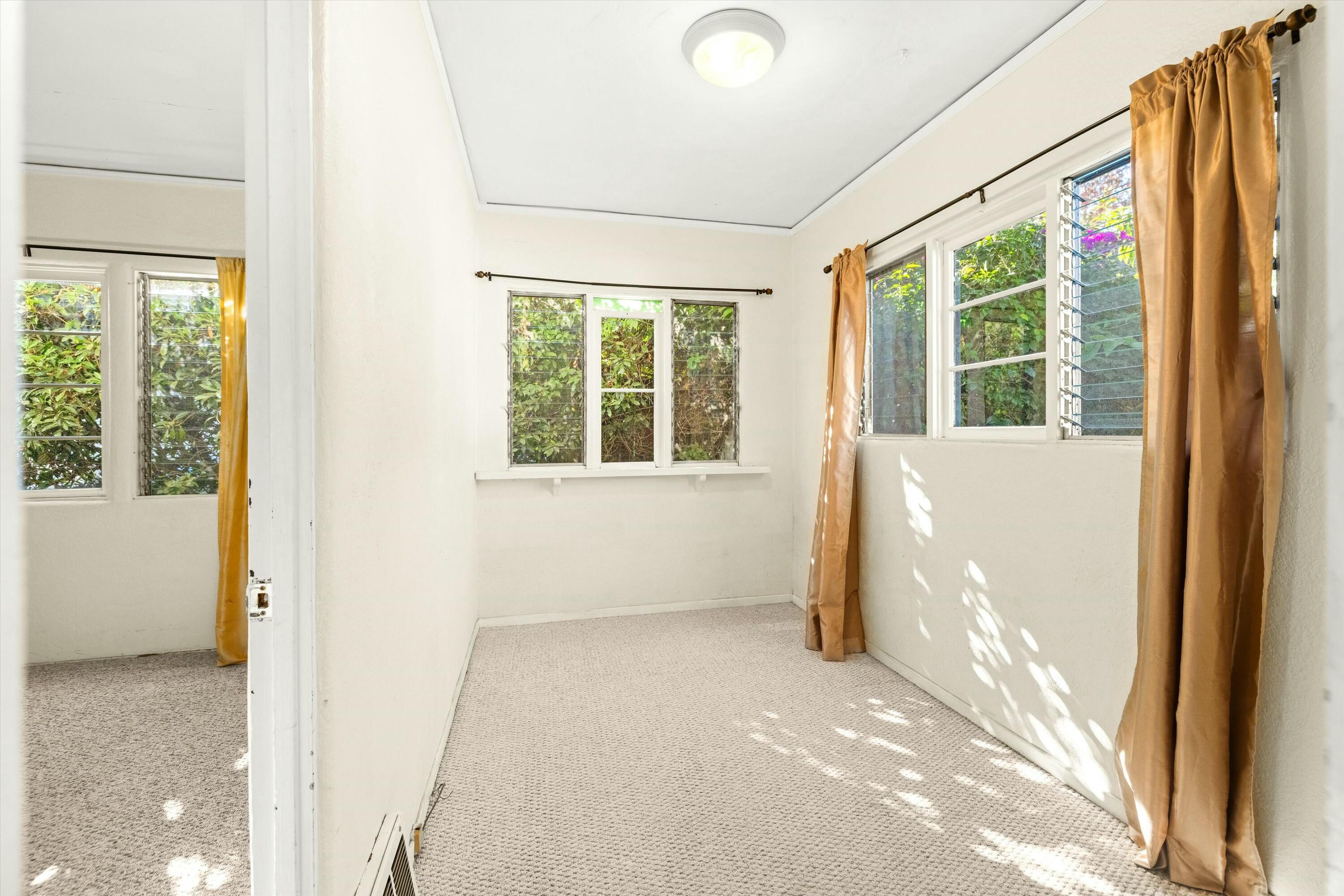 318 Arden Road