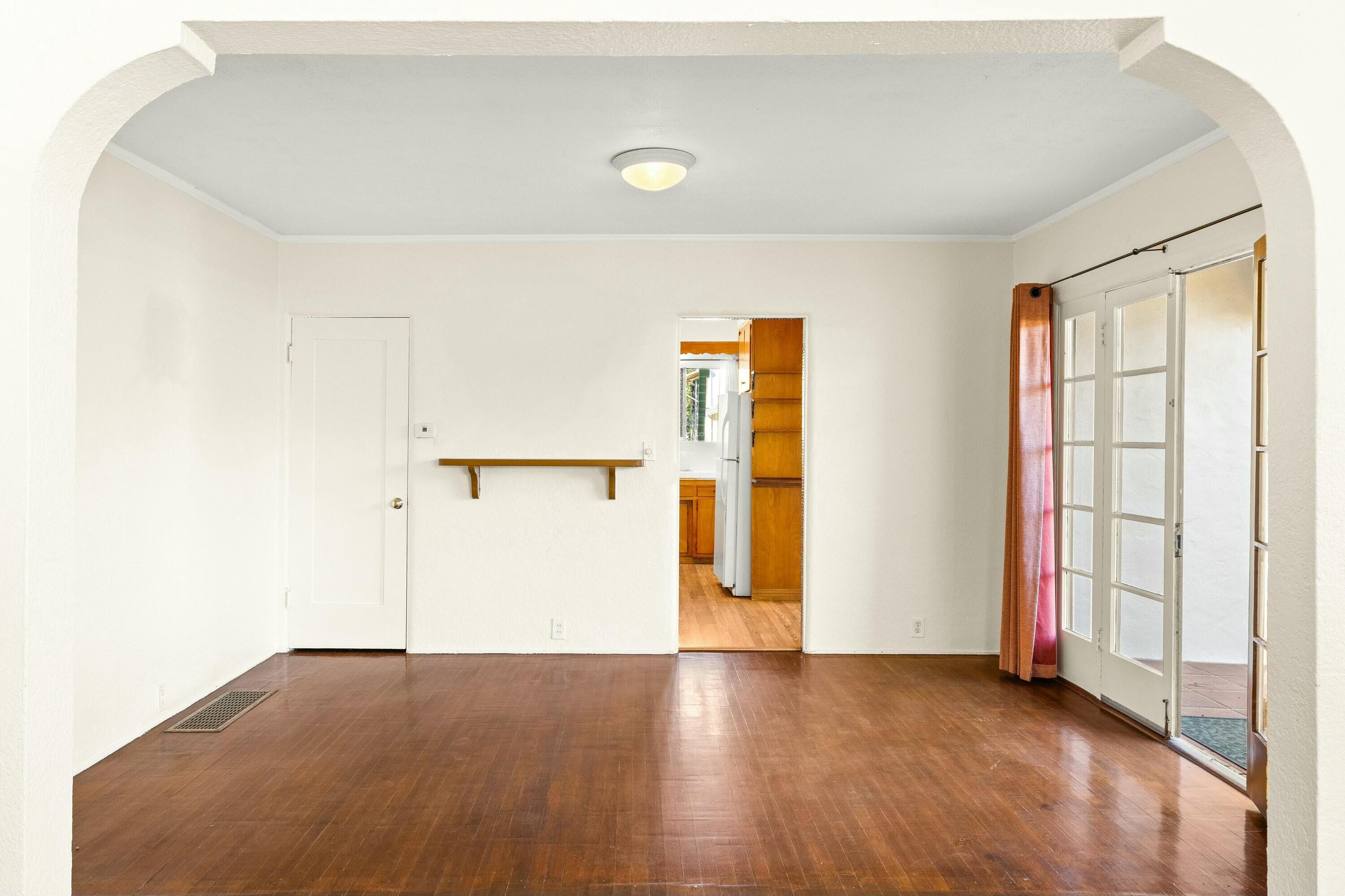 318 Arden Road