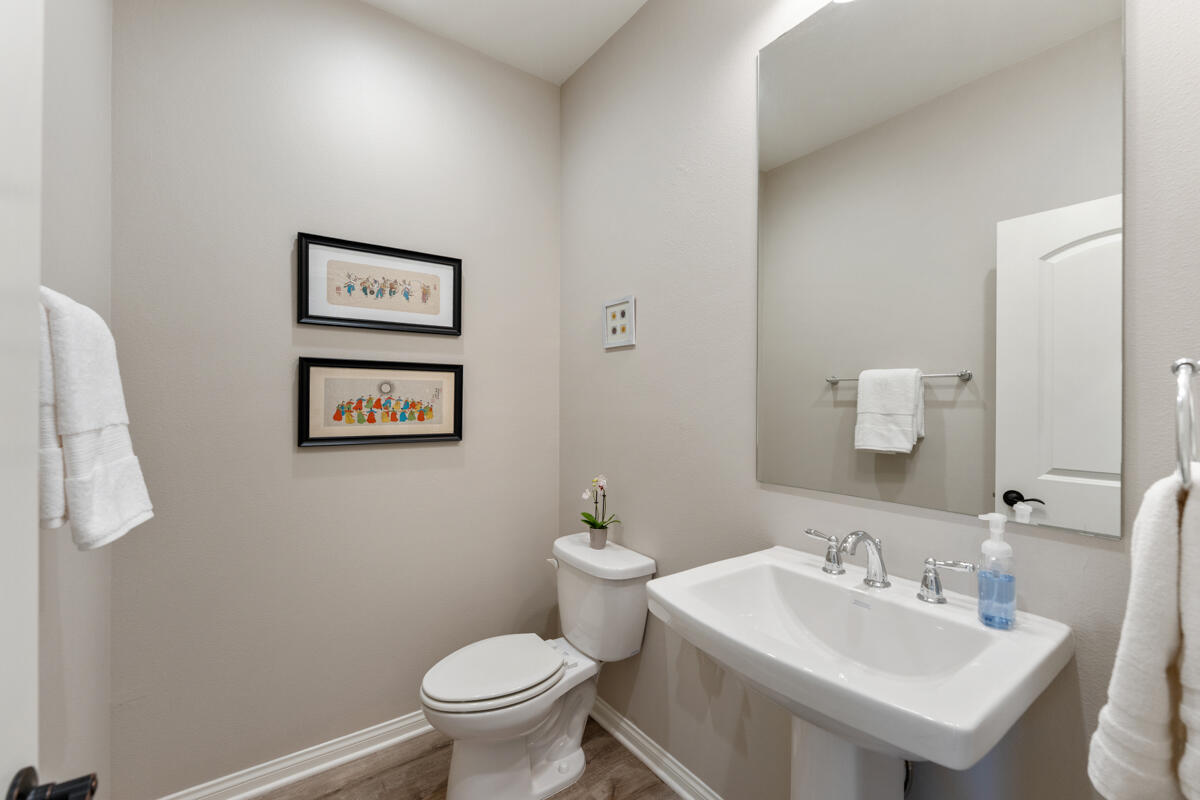556 Noel Court