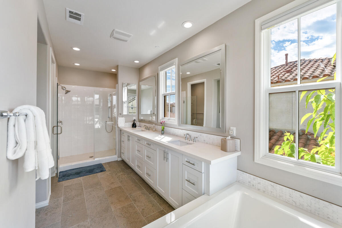 556 Noel Court