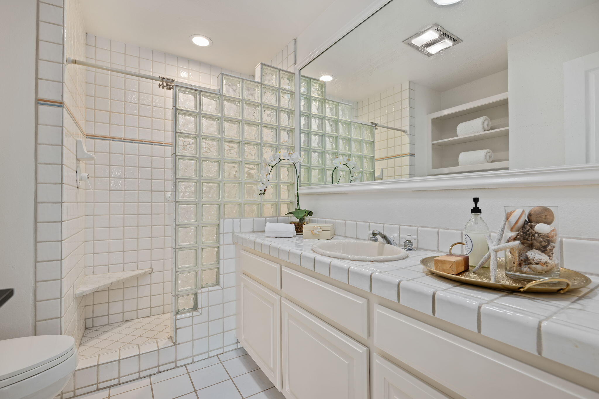 643 Costa Del Mar #D
