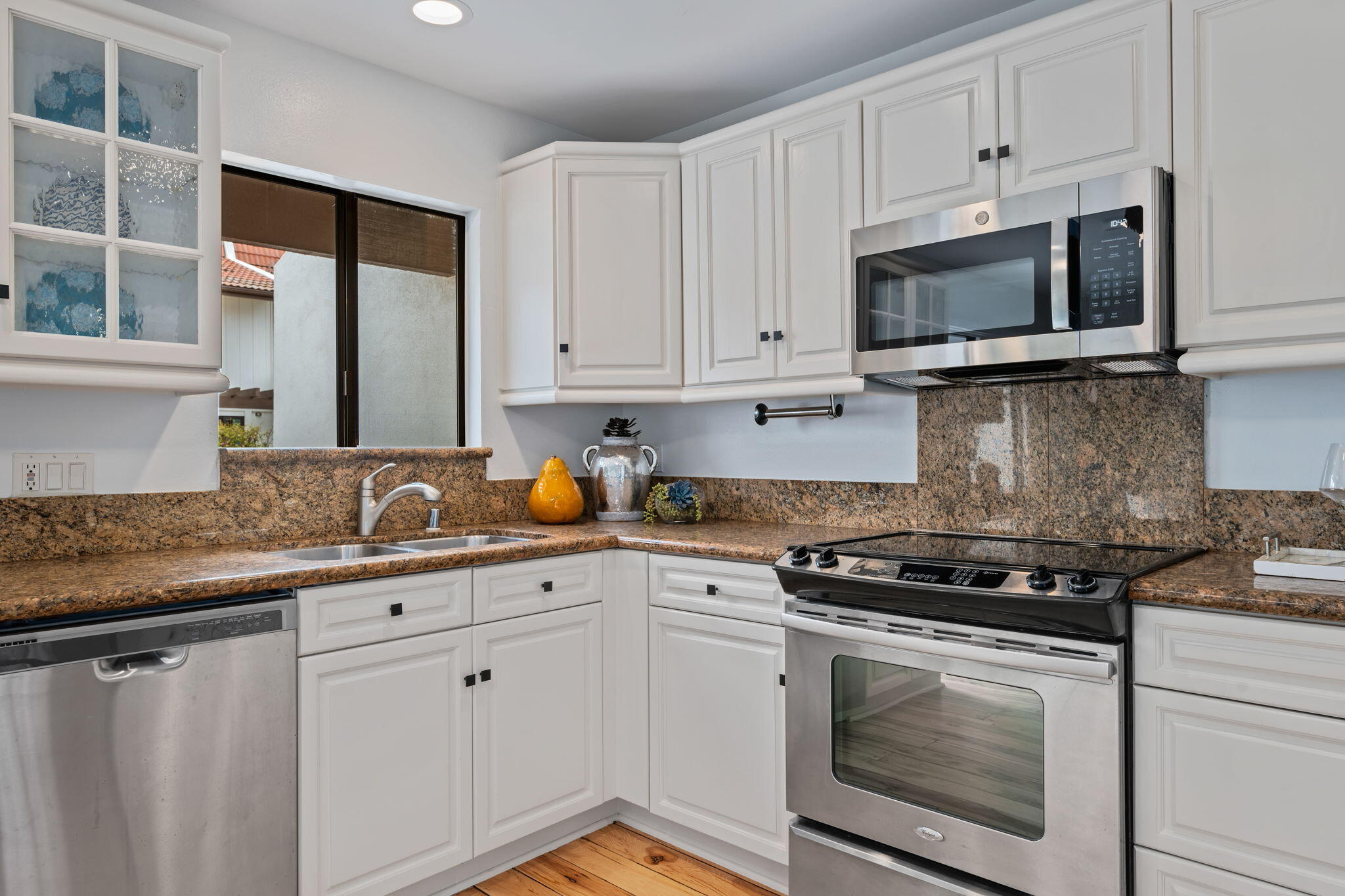 643 Costa Del Mar #D