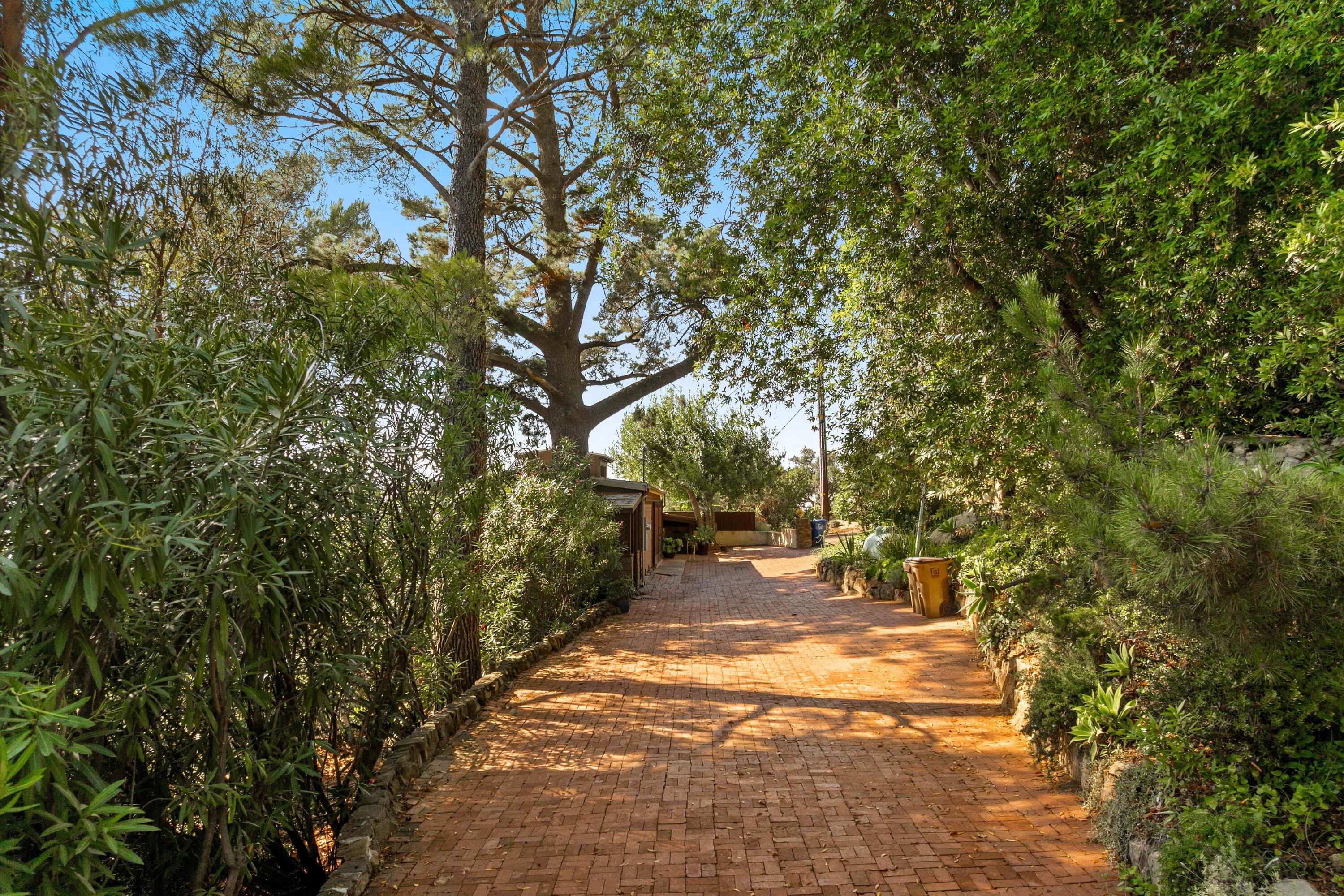 4891 Lookout Road