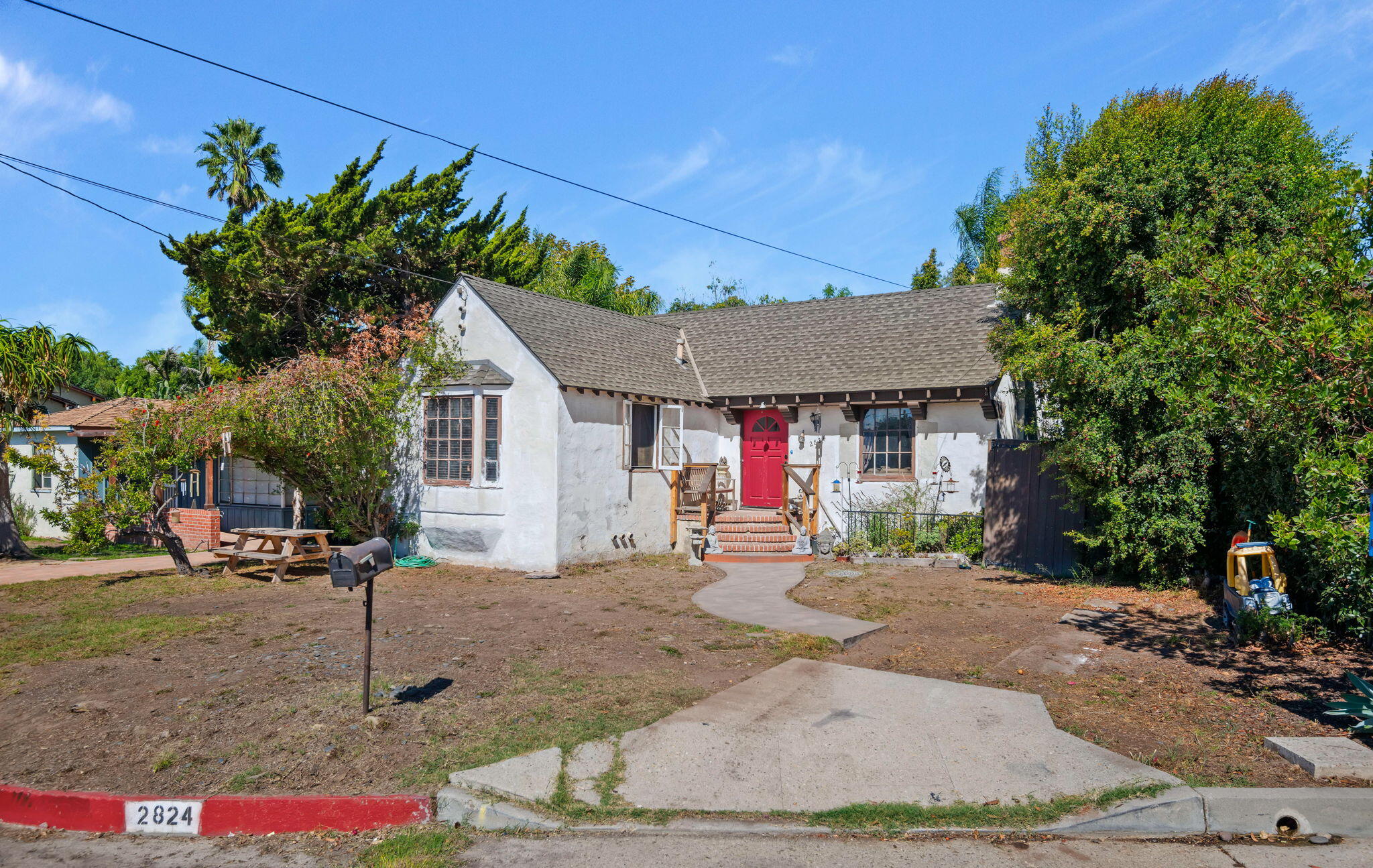 2824 Ventura Drive
