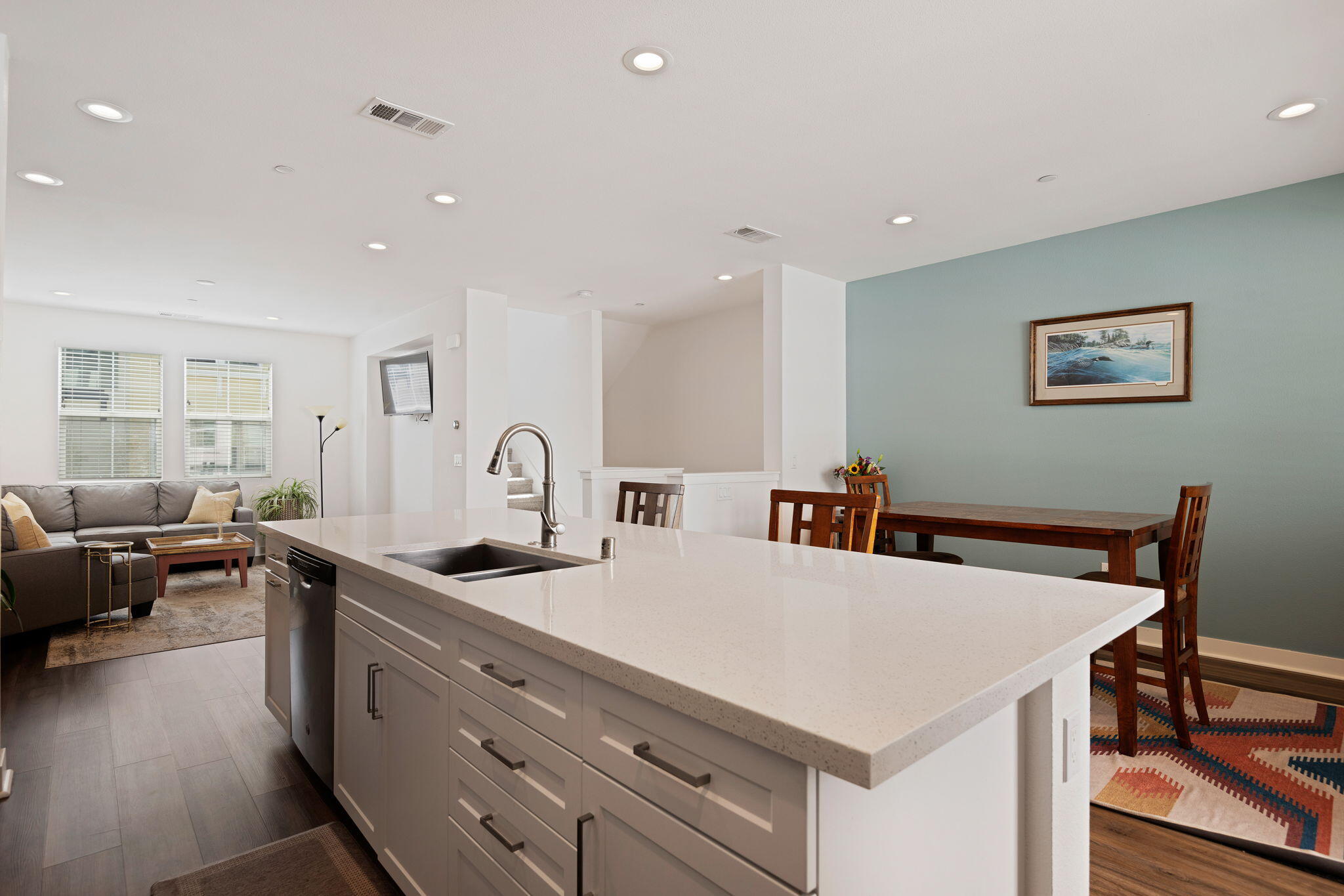 507 Bolinas Way 103