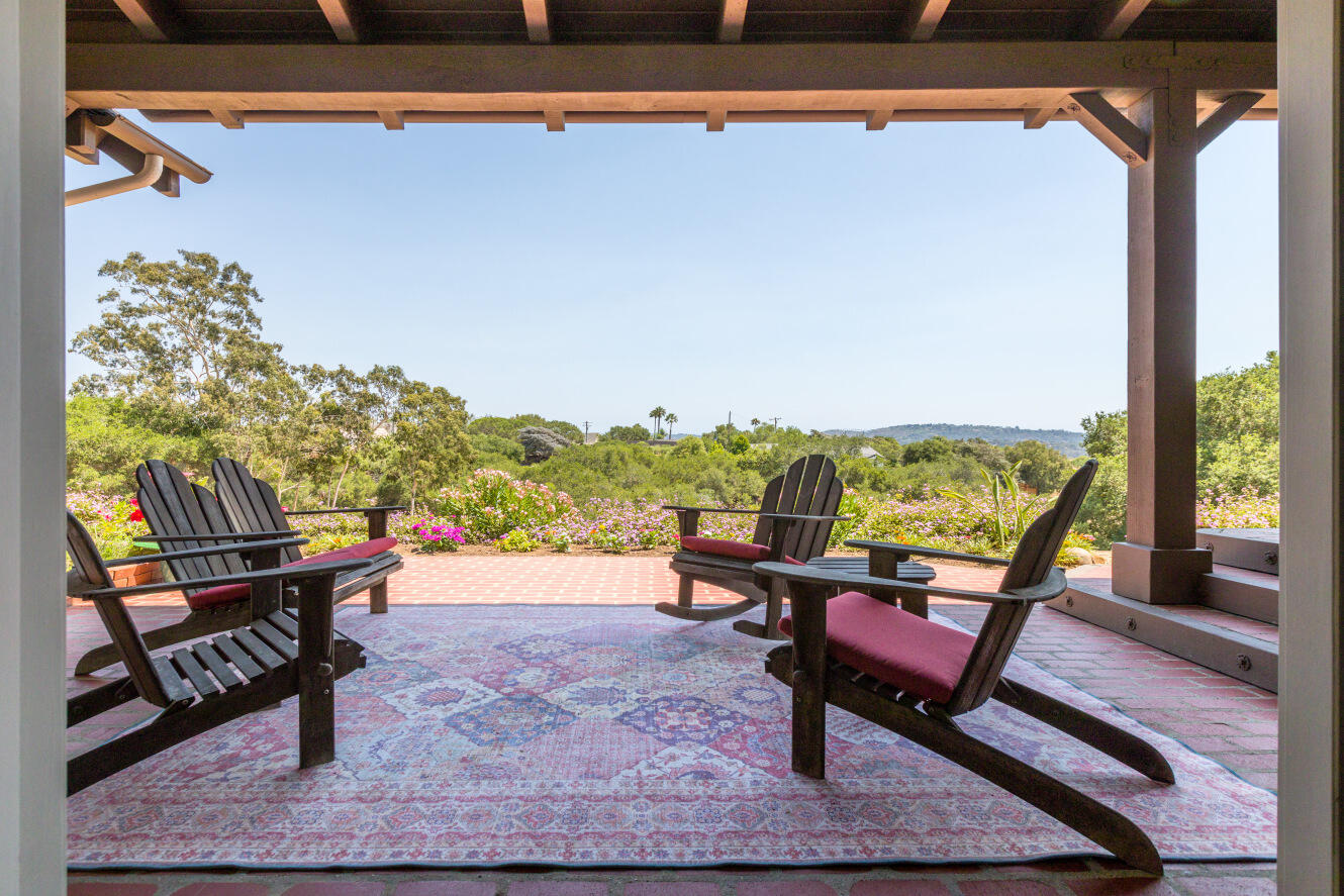4436 Meadowlark Lane
