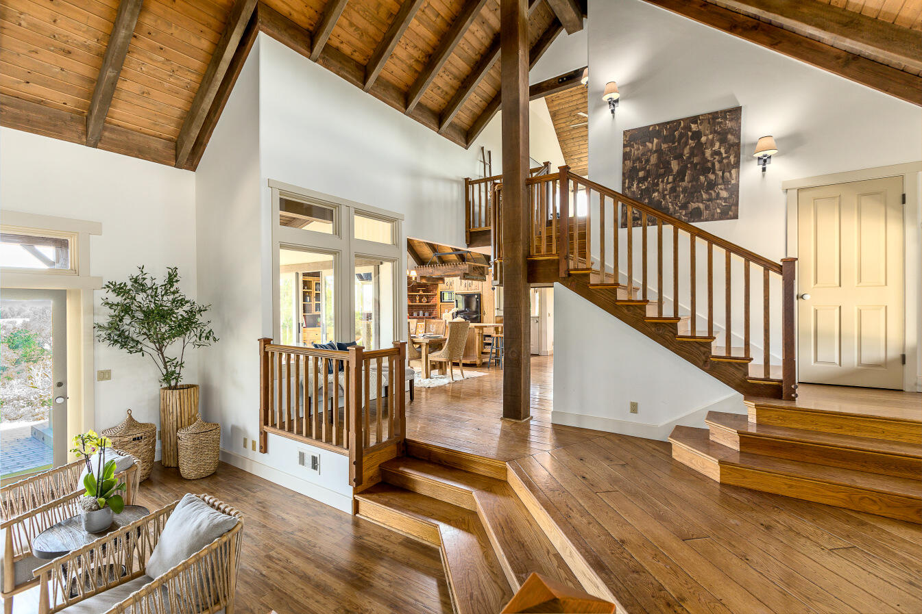 4436 Meadowlark Lane
