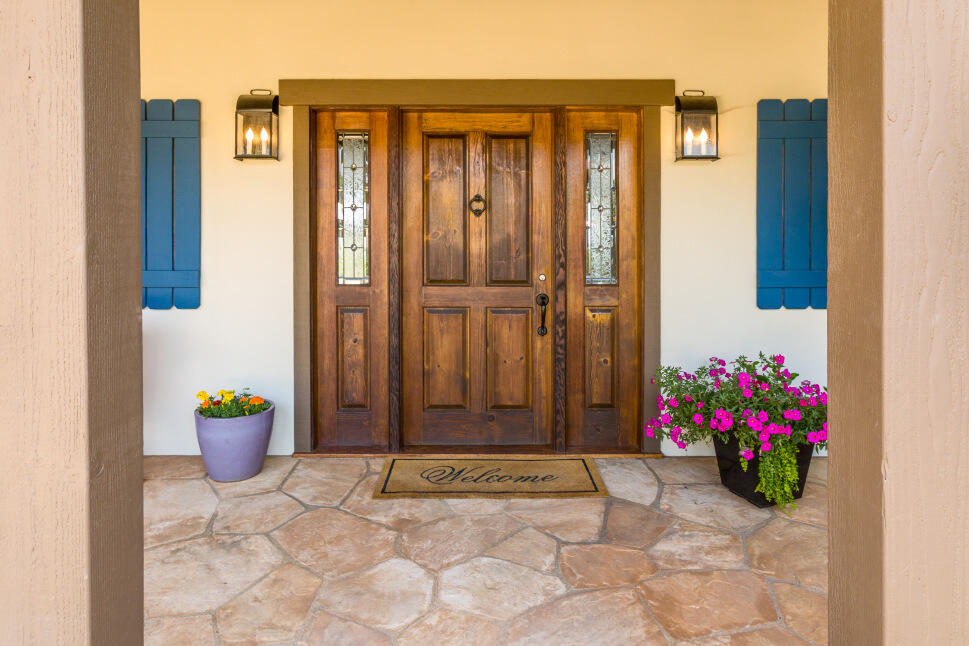 4436 Meadowlark Lane