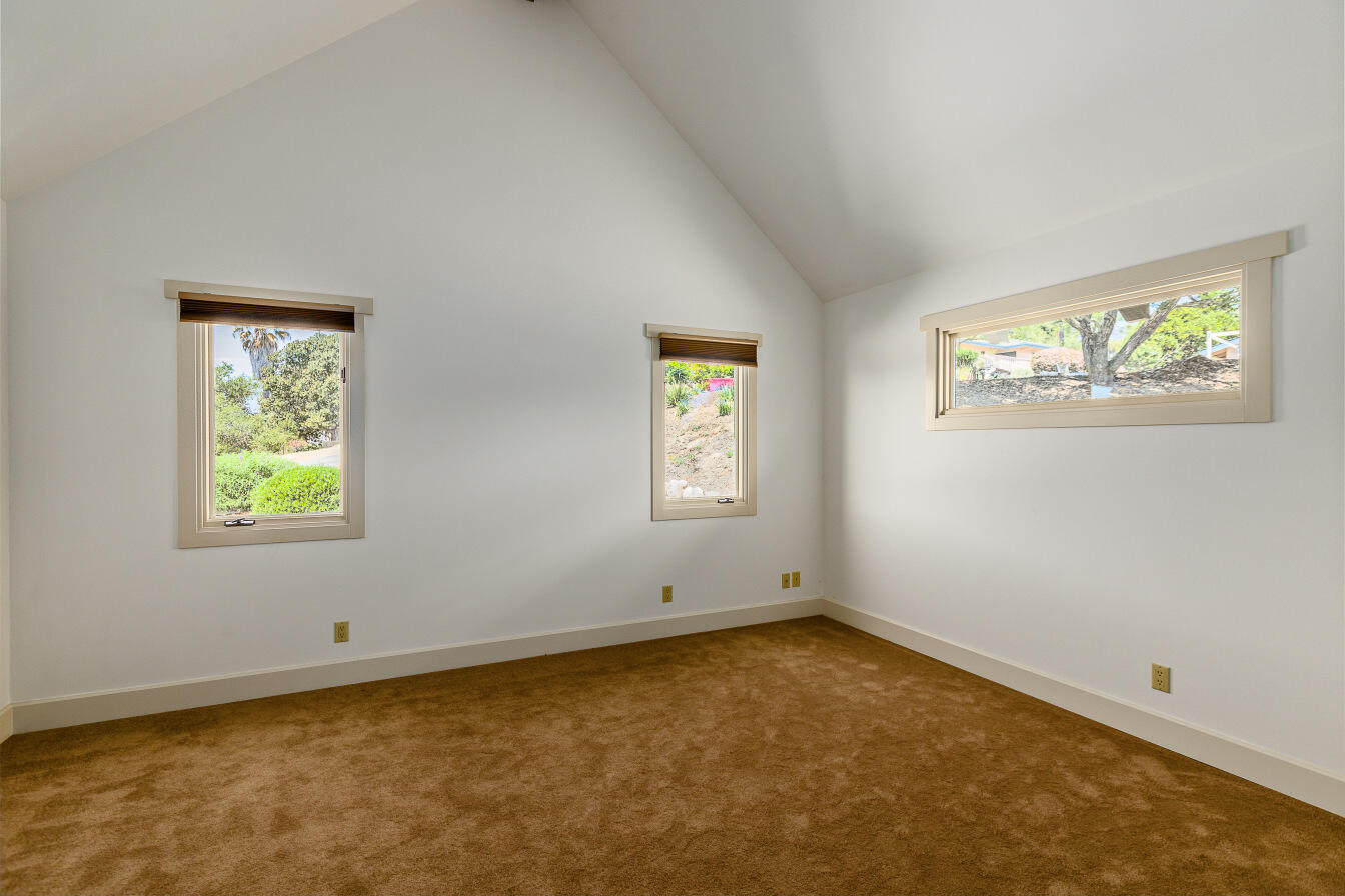 4436 Meadowlark Lane