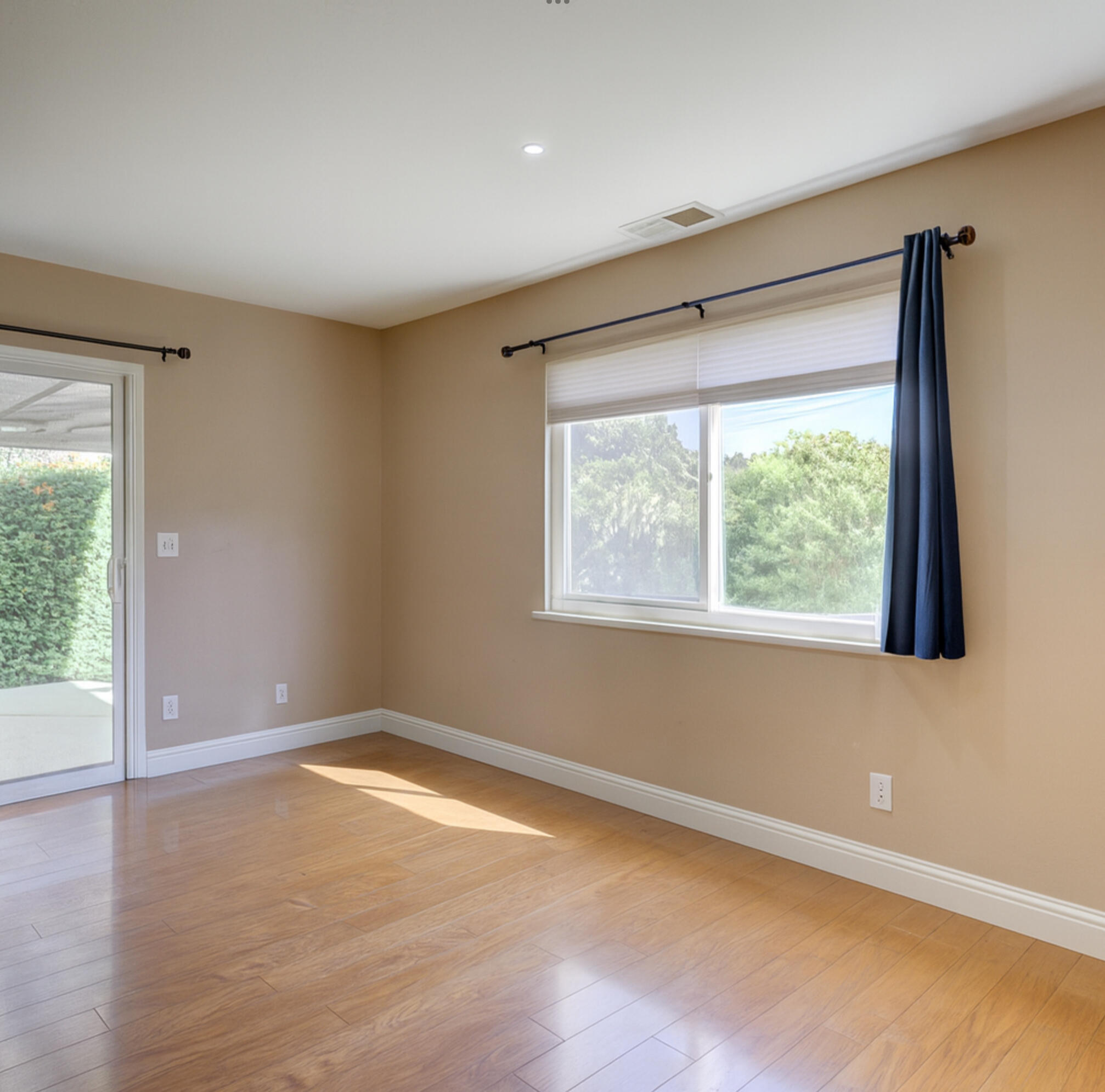 654 Woodland Court