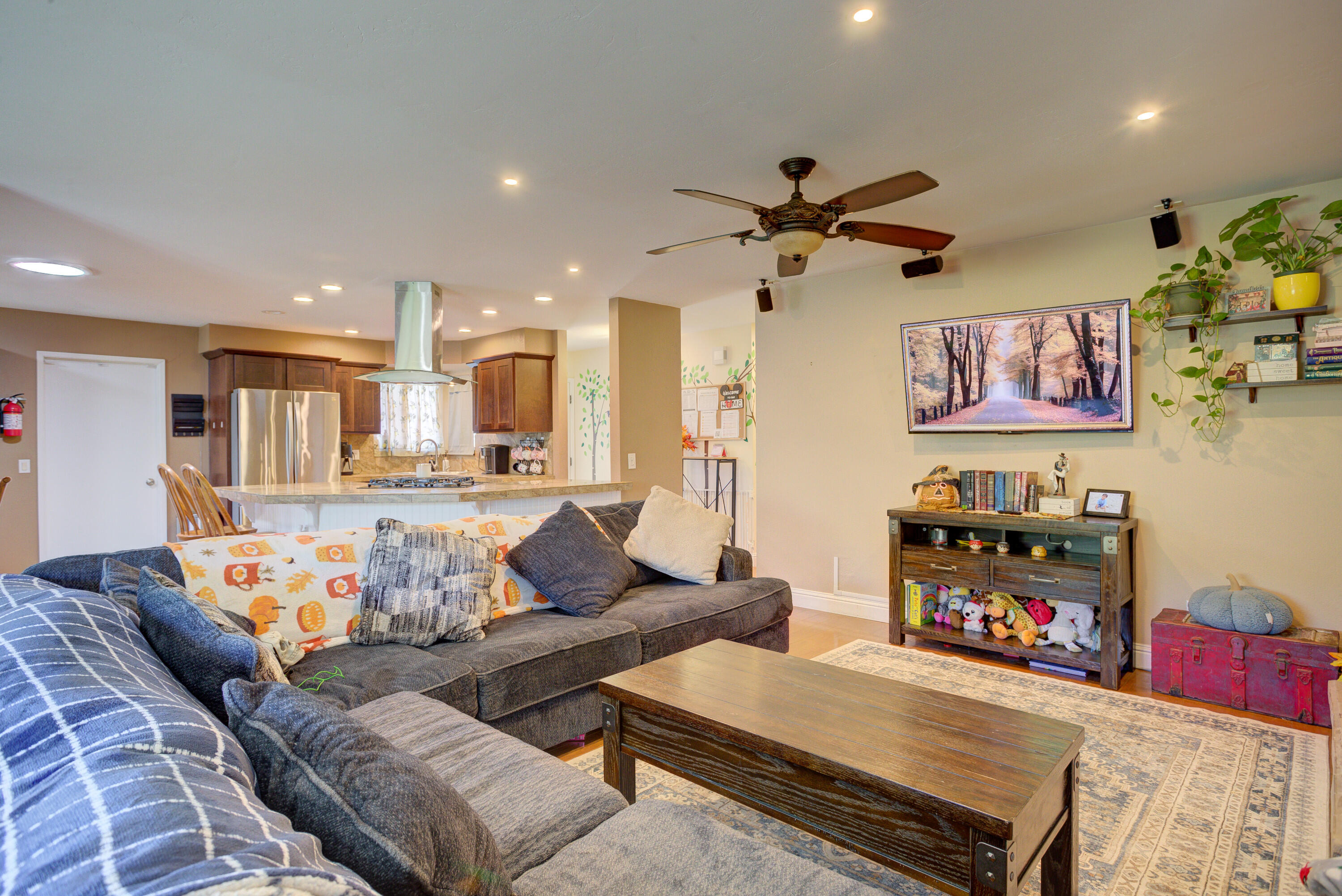 654 Woodland Court