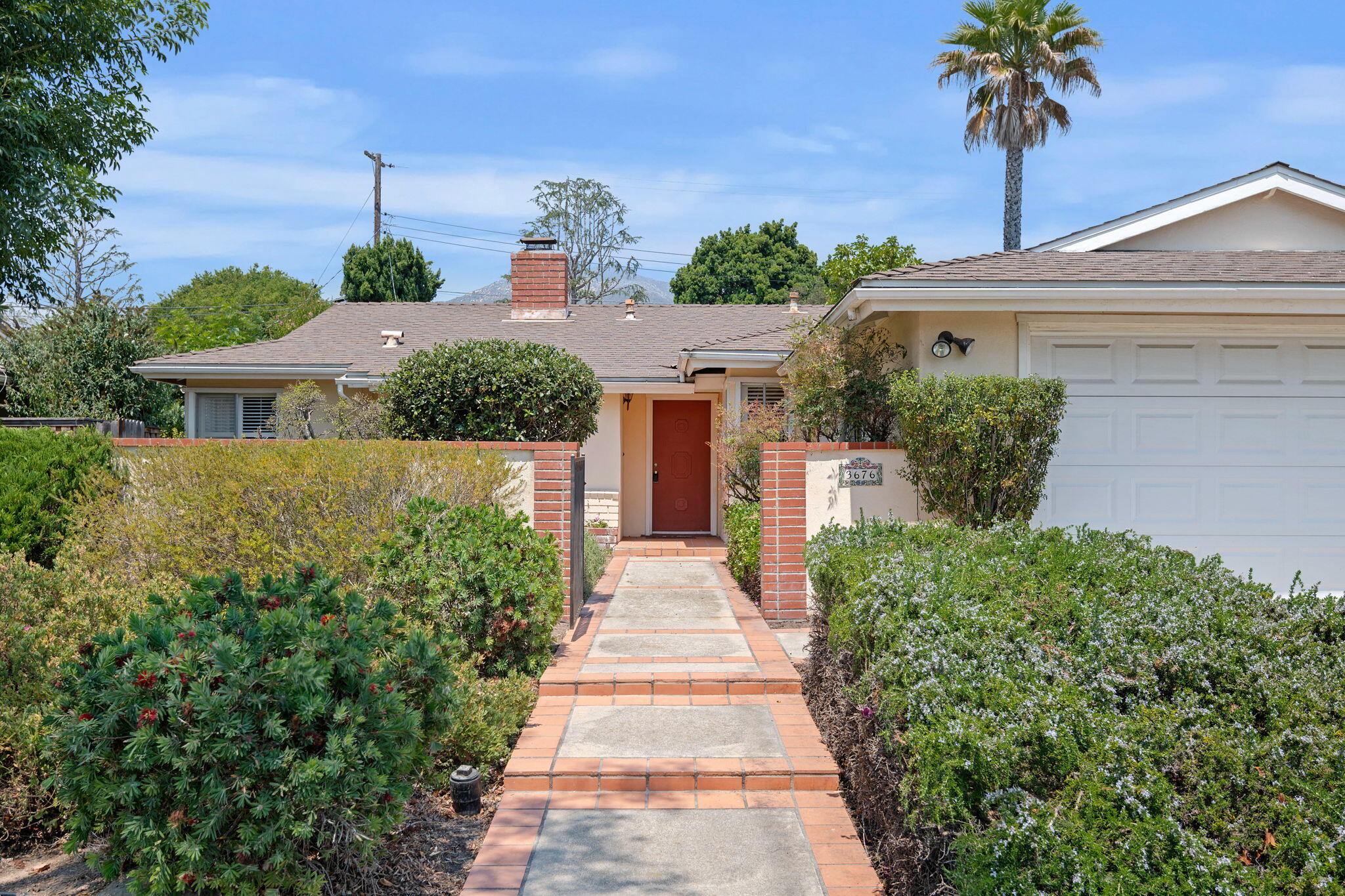 3676 Eileen Way