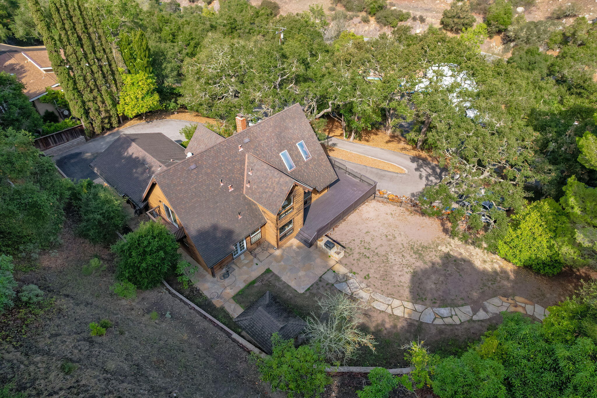 340 W Mountain Drive