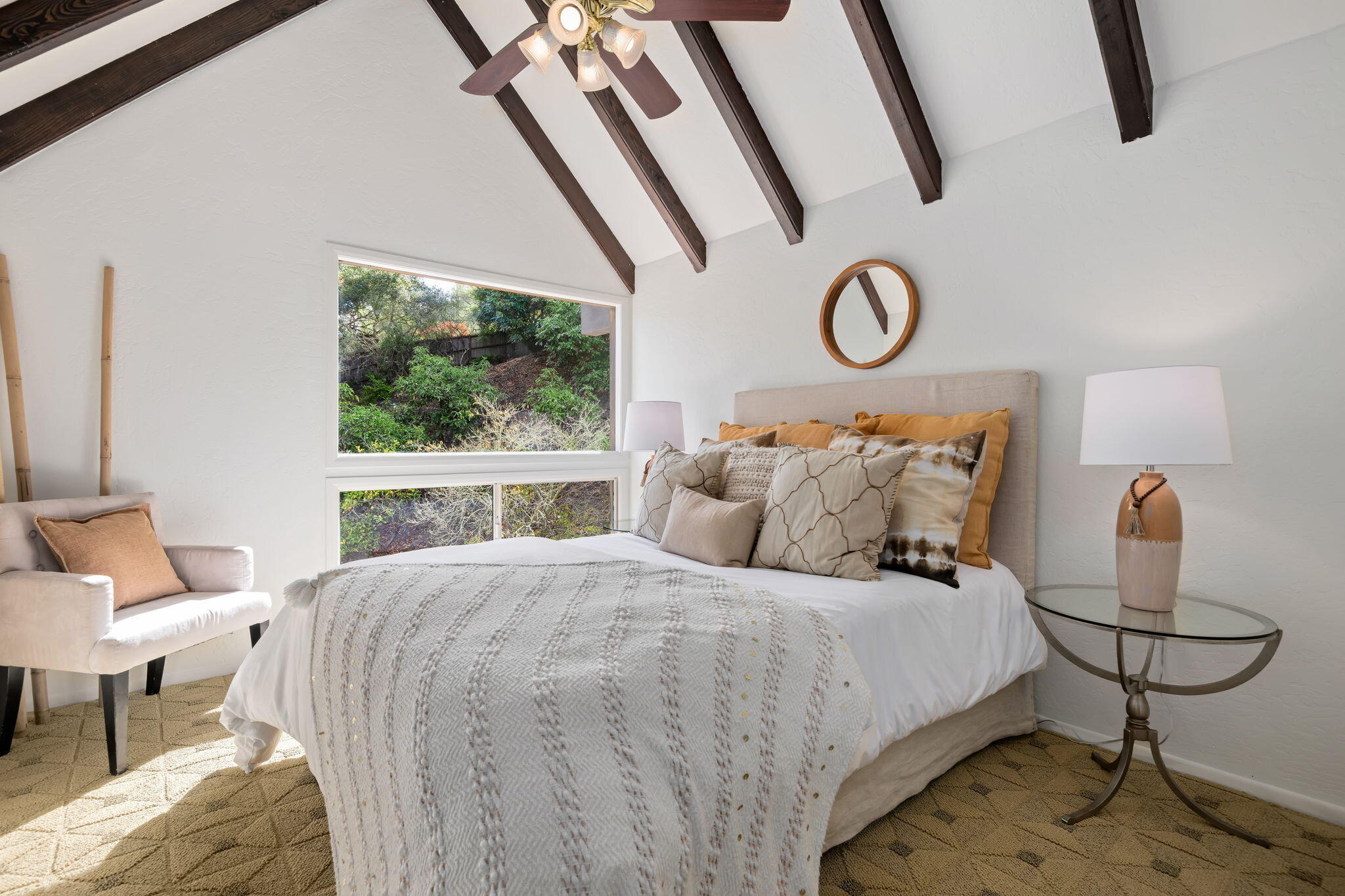 340 W Mountain Drive