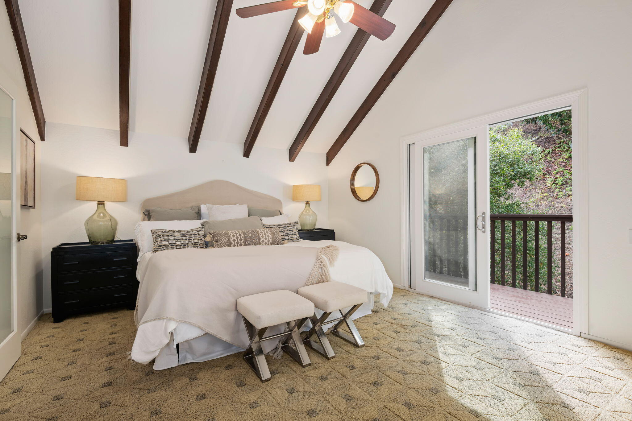 340 W Mountain Drive