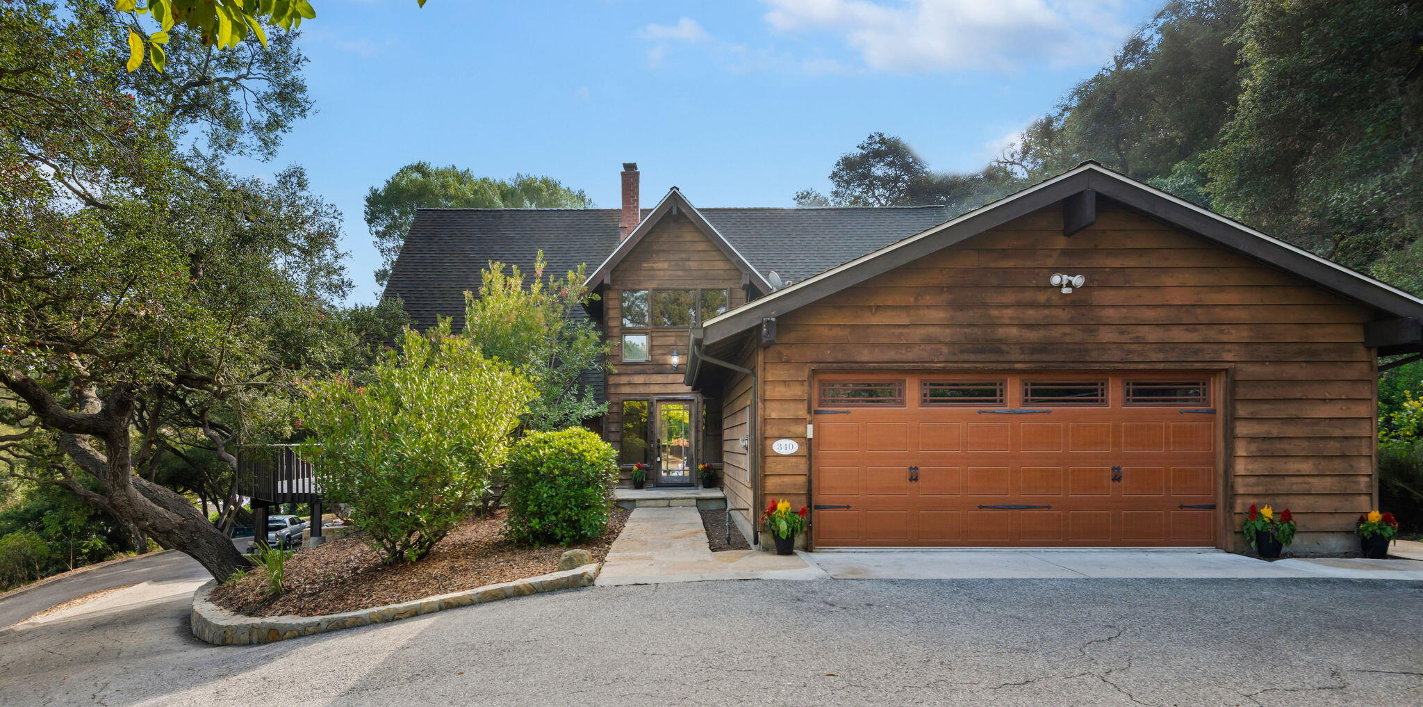 340 W Mountain Drive