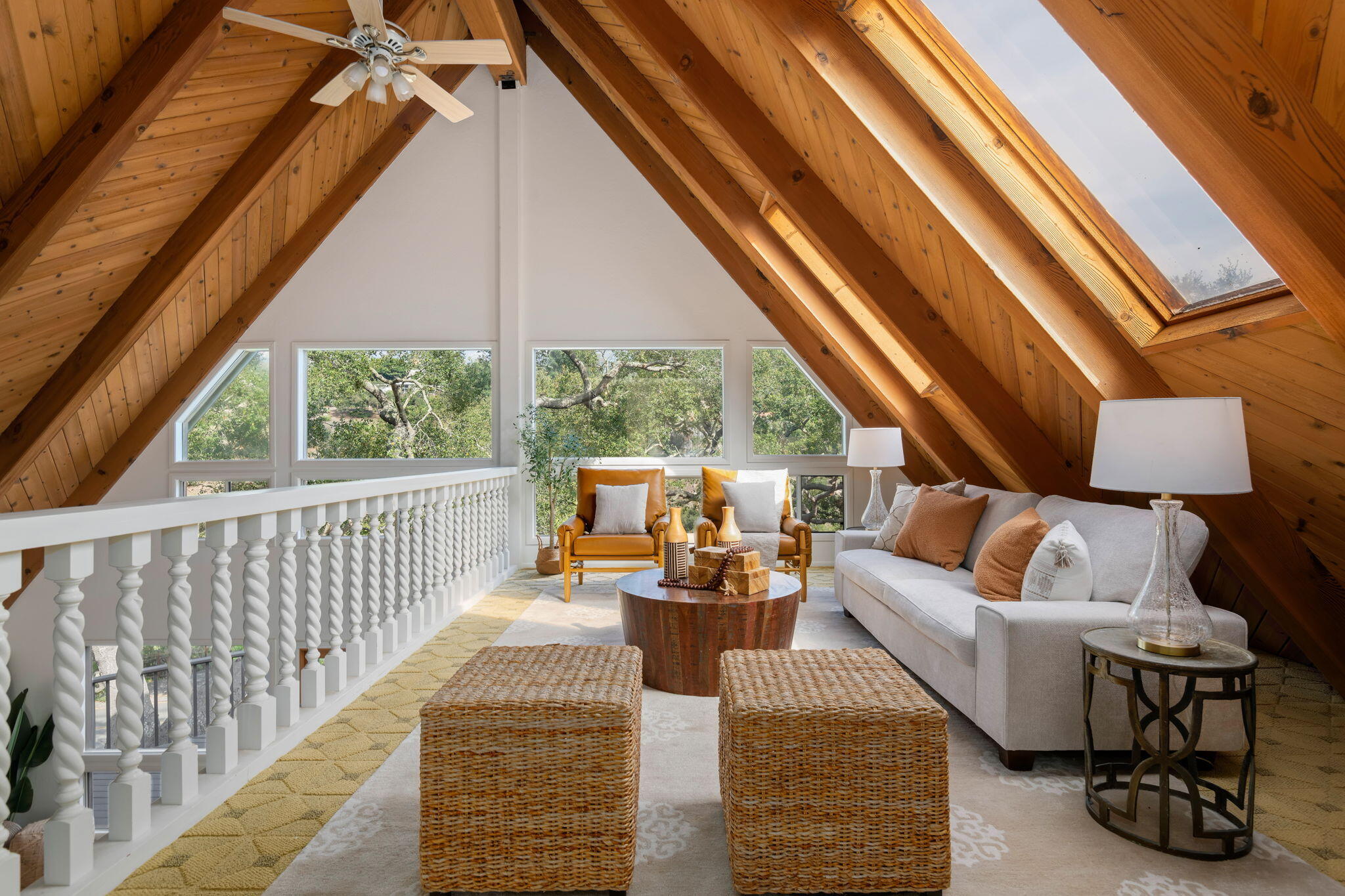 340 W Mountain Drive
