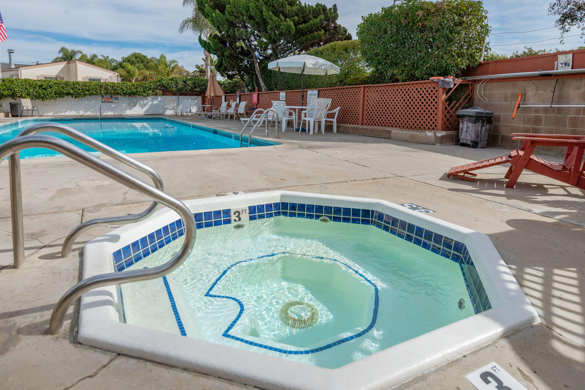 4326 Calle Real 127