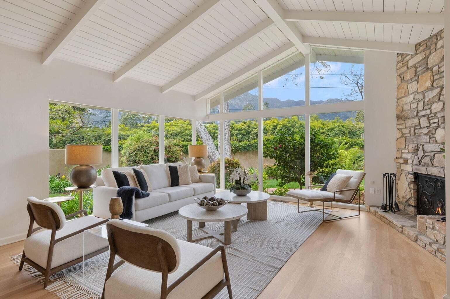 380 Sheffield Drive