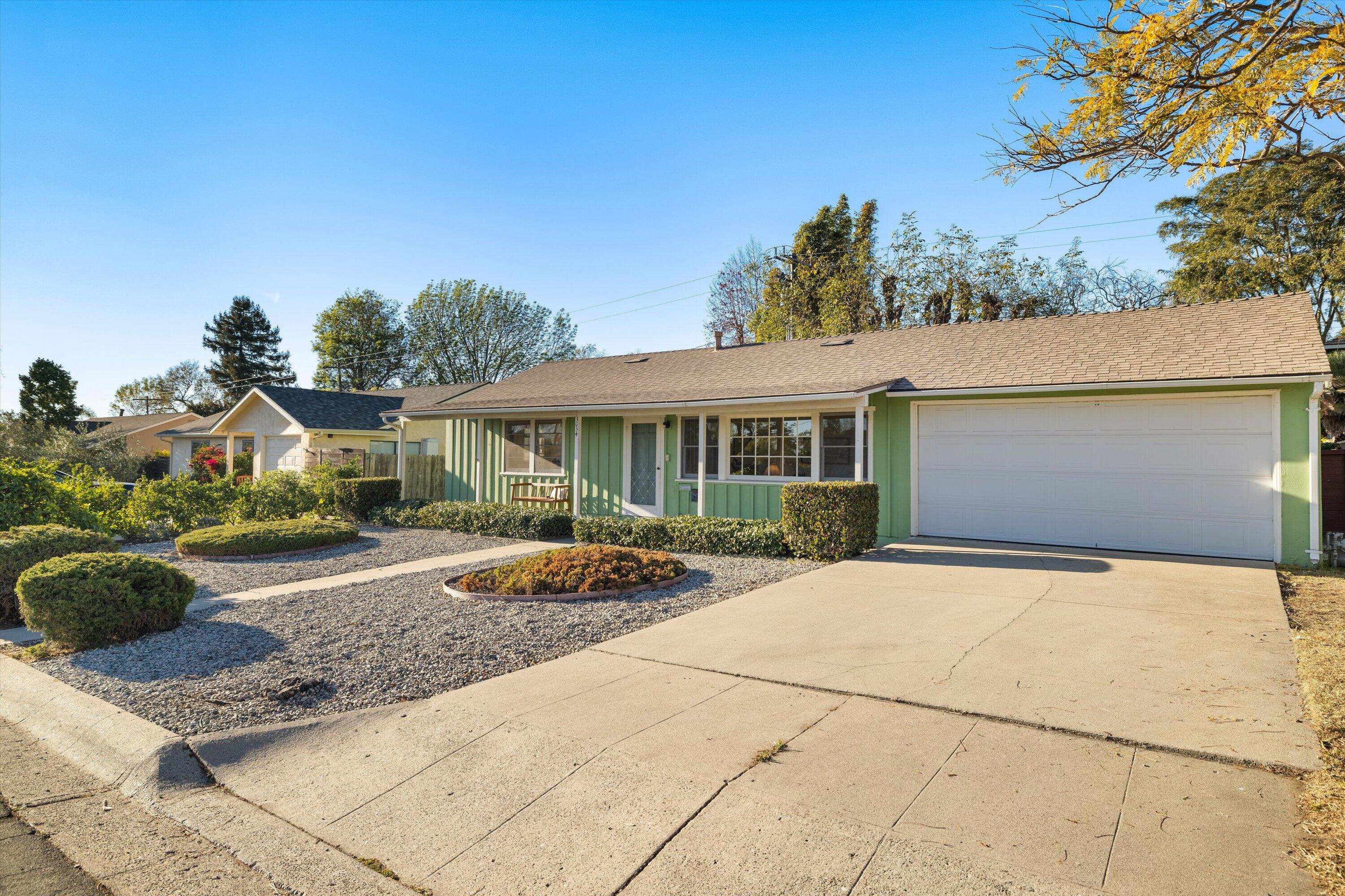 3034 Paseo Tranquillo