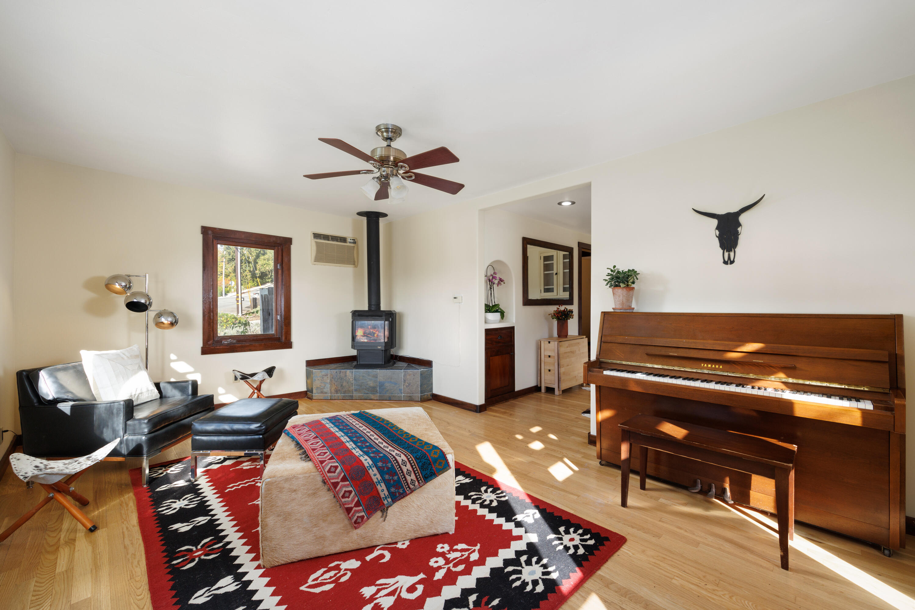 616 Alisal Road