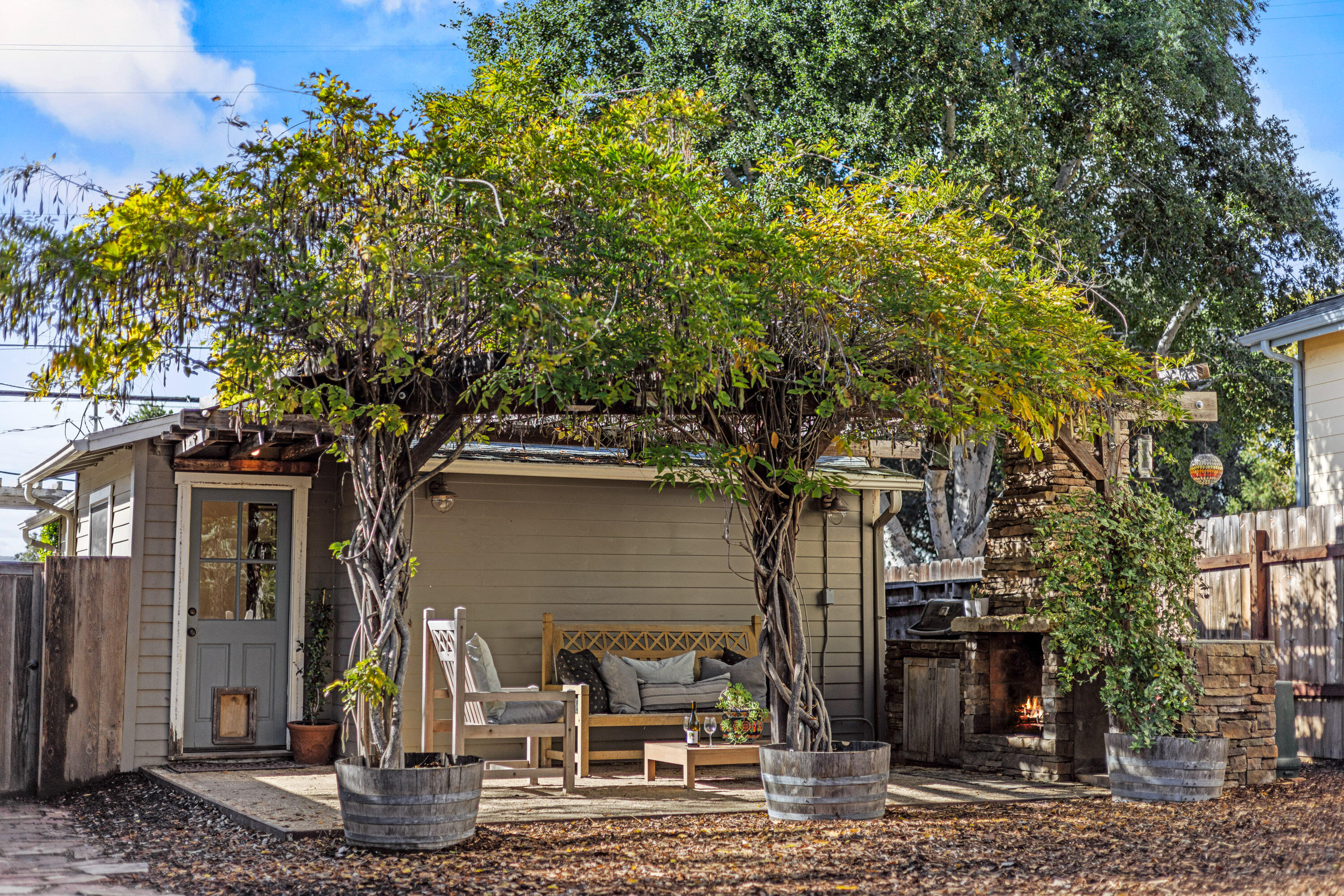 616 Alisal Road