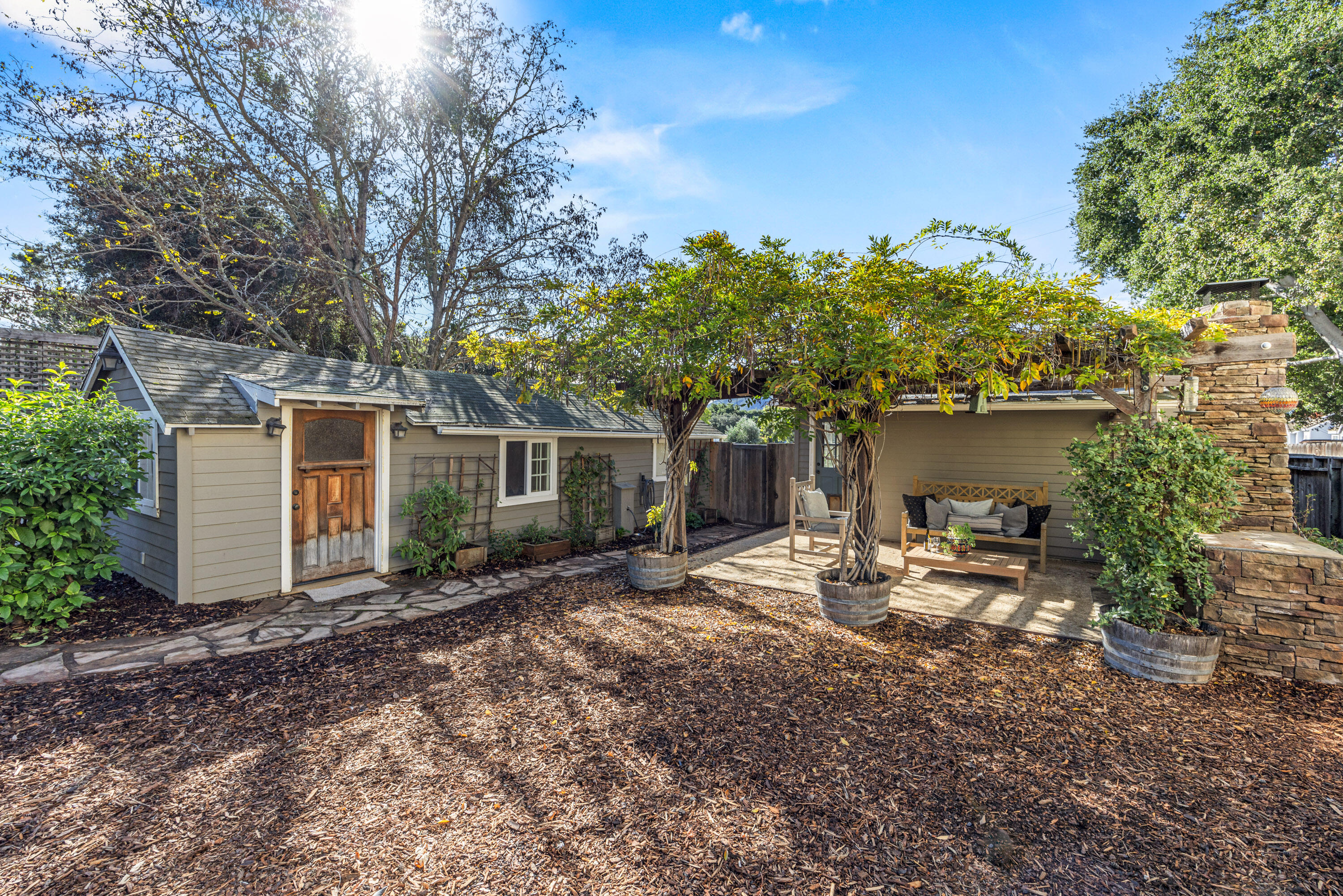 616 Alisal Road