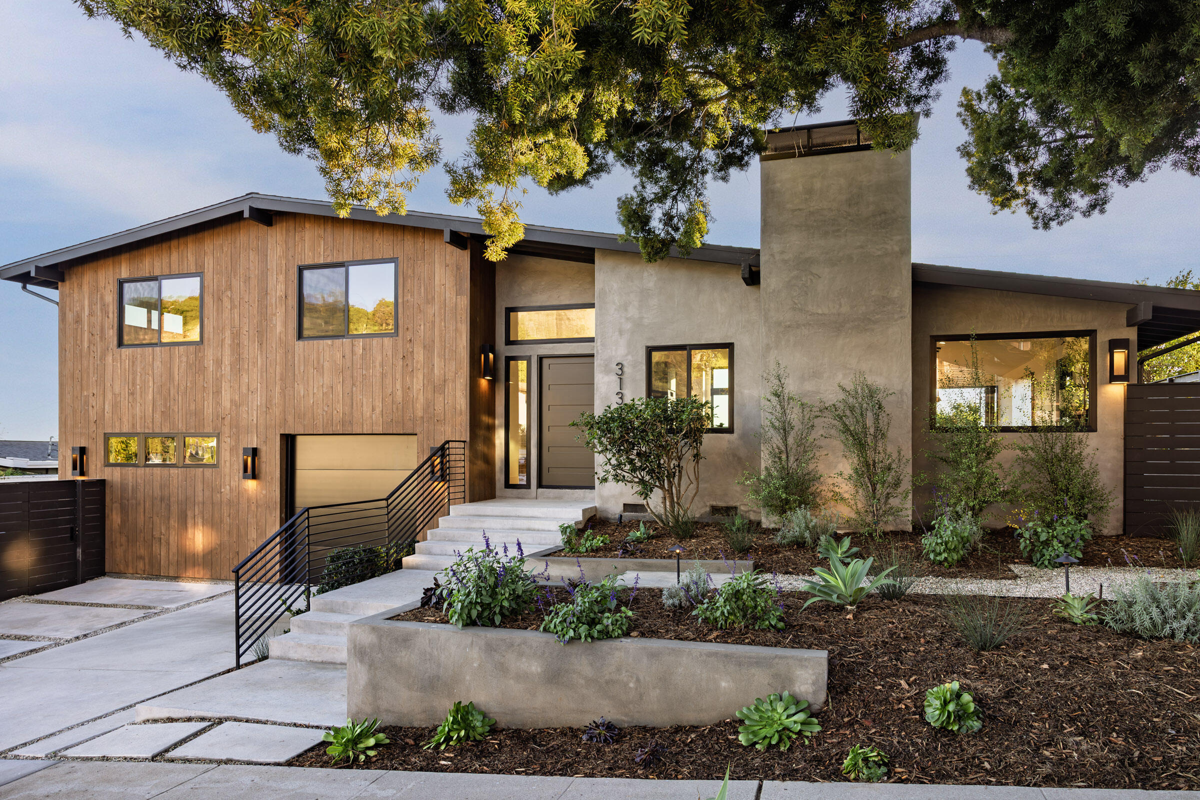 3131 Lucinda Lane