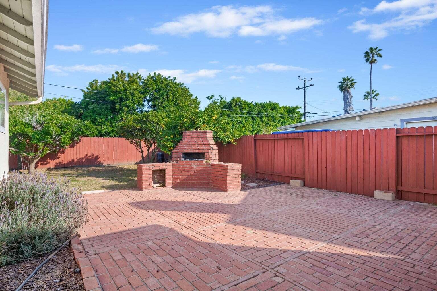 52 Deerhurst Drive