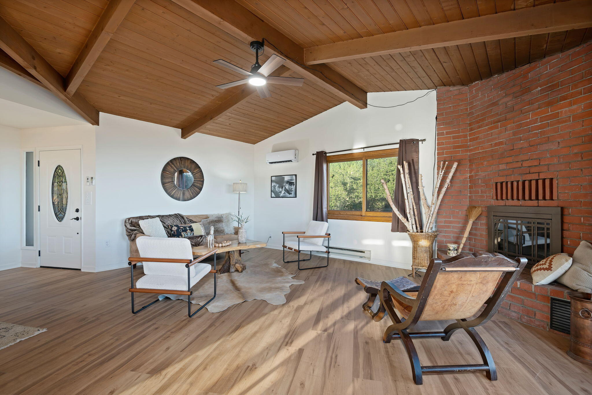 5595 W Camino Cielo