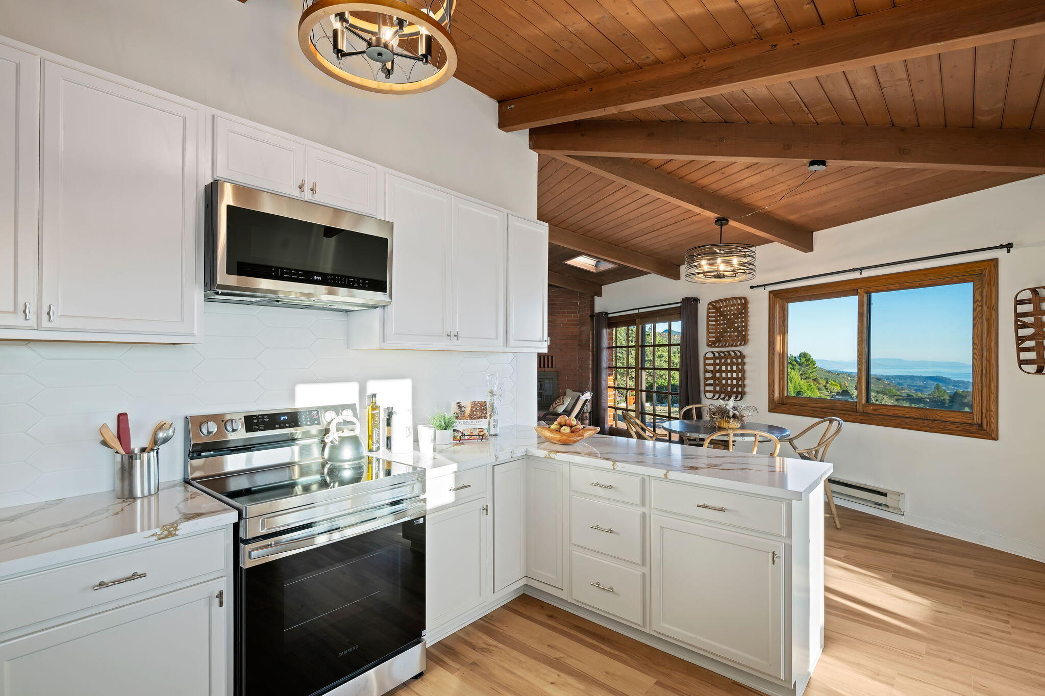 5595 W Camino Cielo