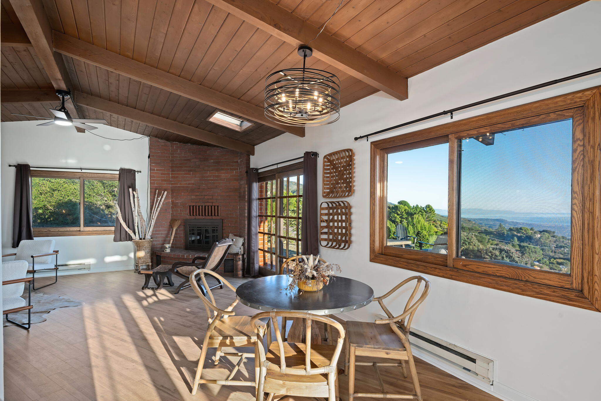 5595 W Camino Cielo