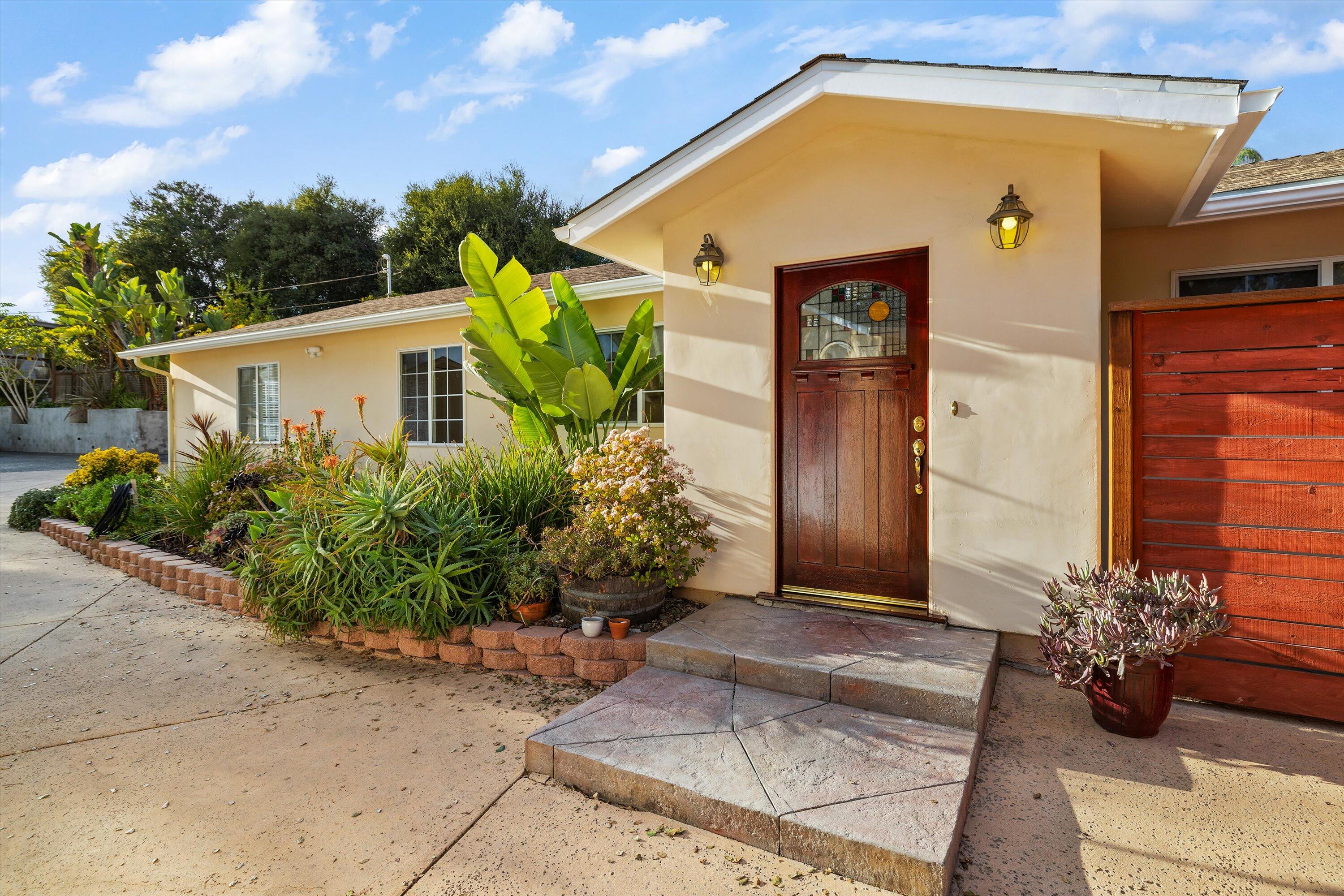 184 El Sueno Road