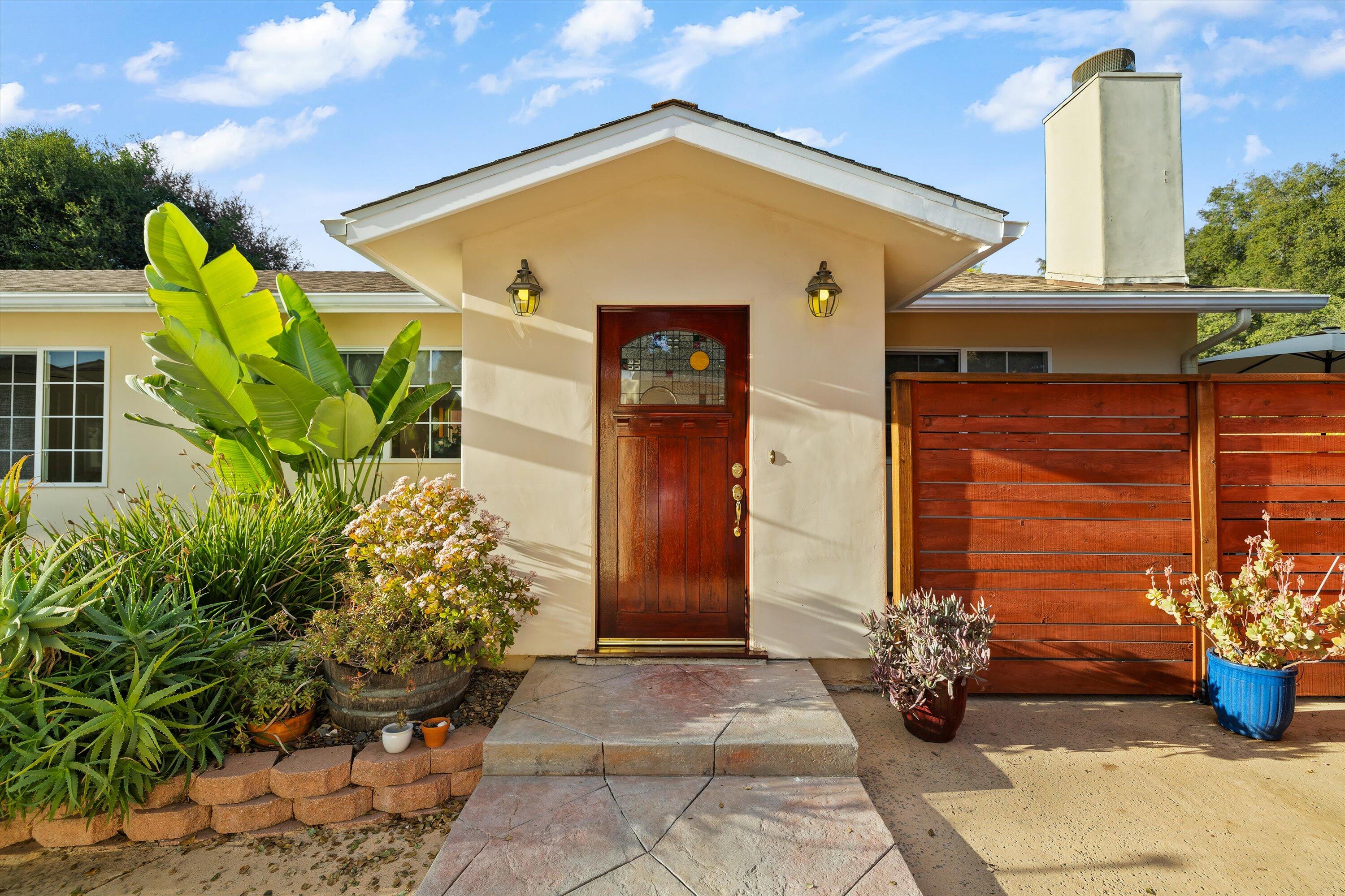 184 El Sueno Road