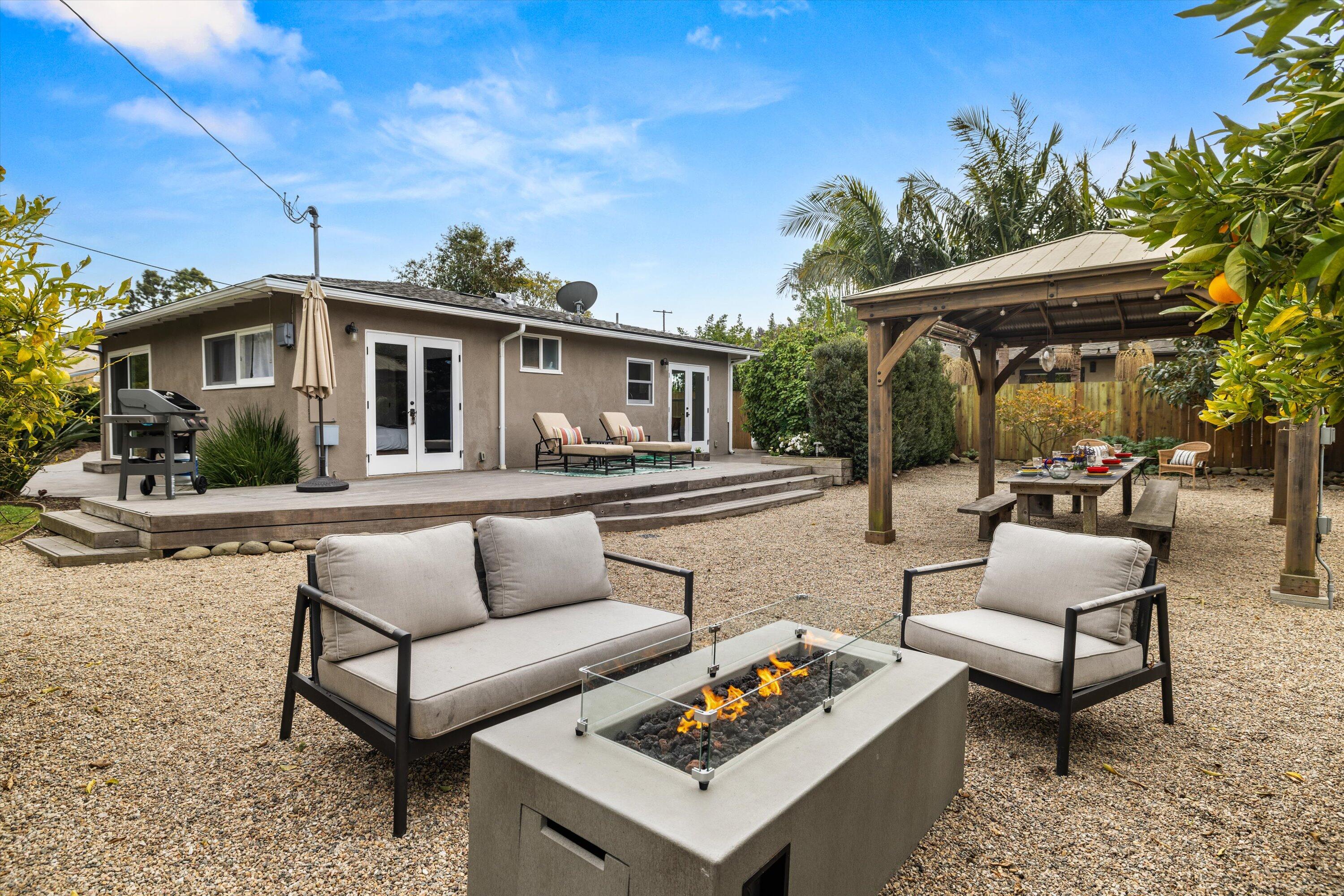 2430 Mesa School Lane