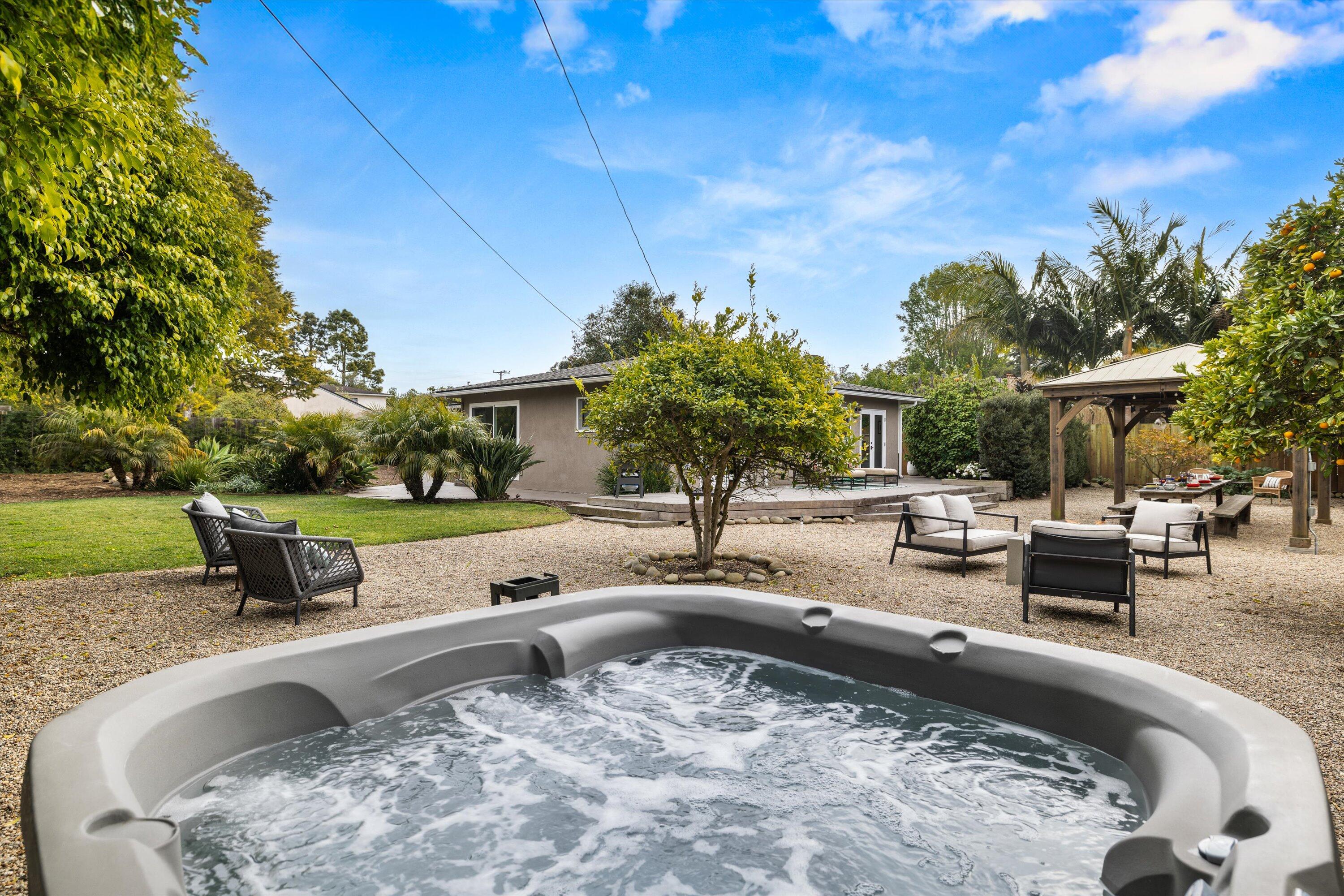 2430 Mesa School Lane