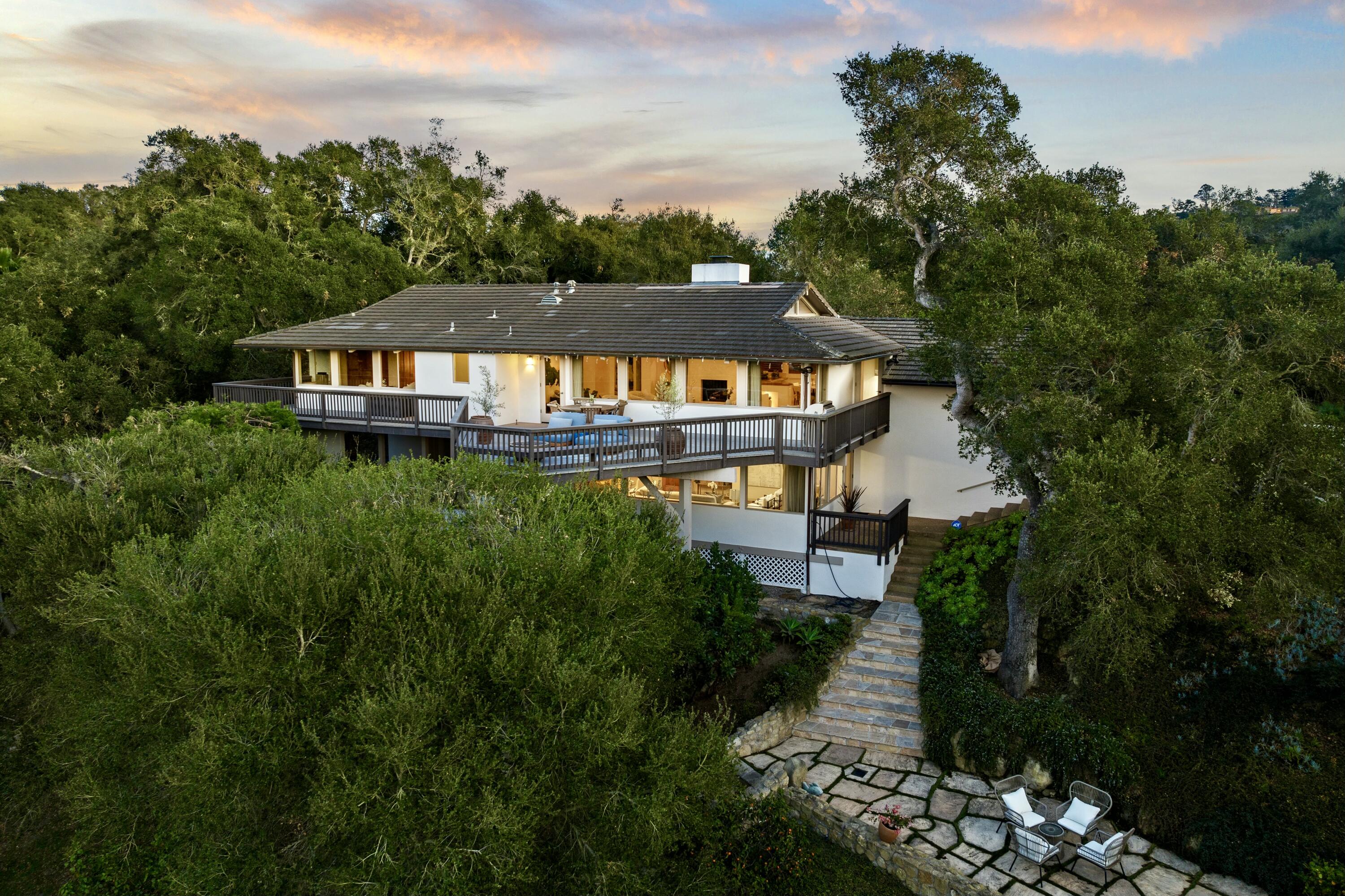 985 Monte Drive