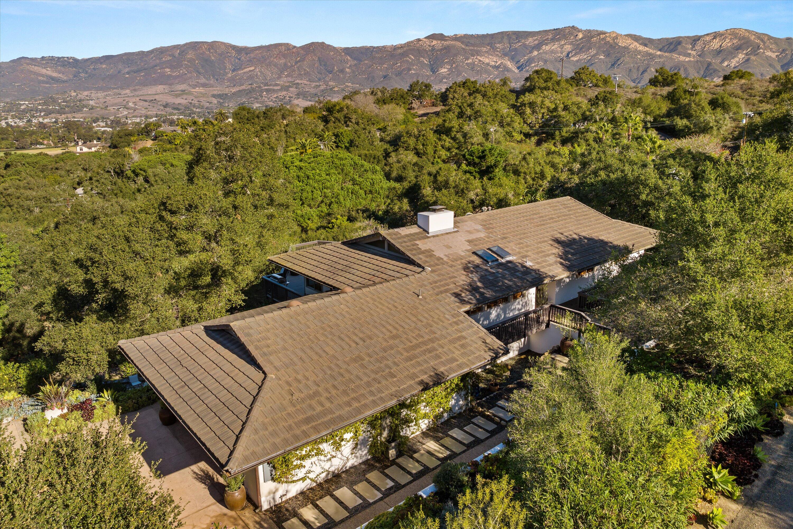 985 Monte Drive