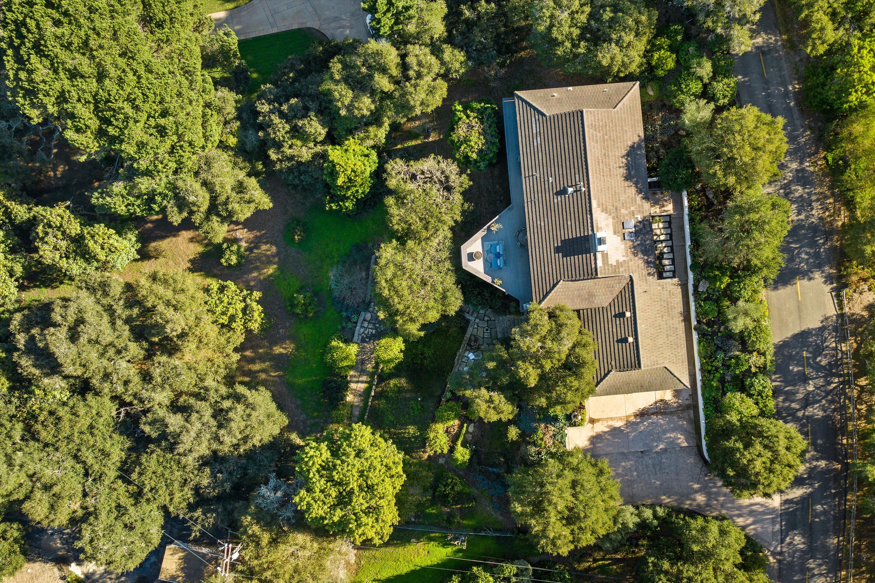 985 Monte Drive